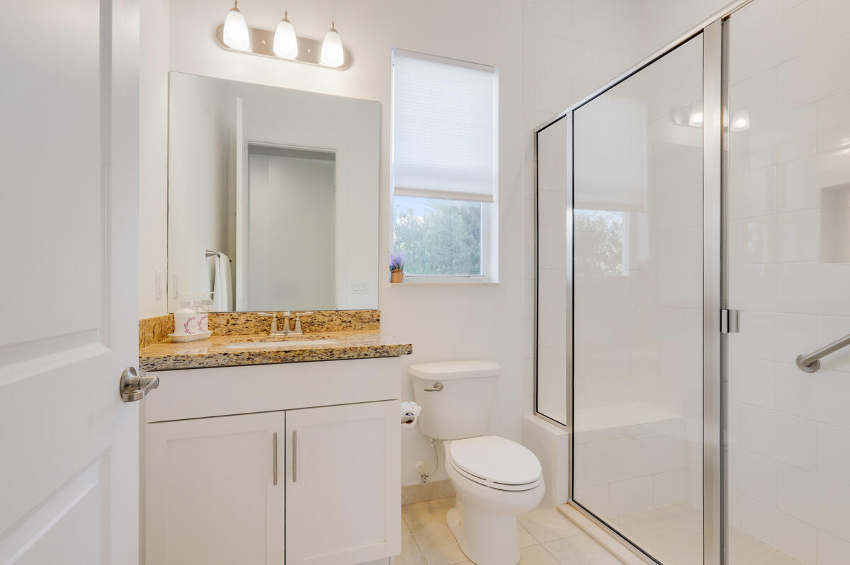 8184 SE Old Plantation Circle