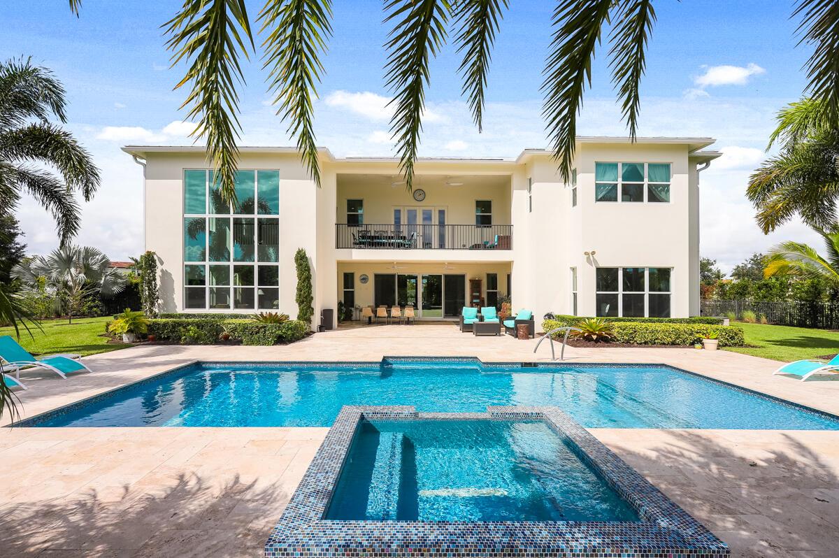 8184 SE Old Plantation Circle