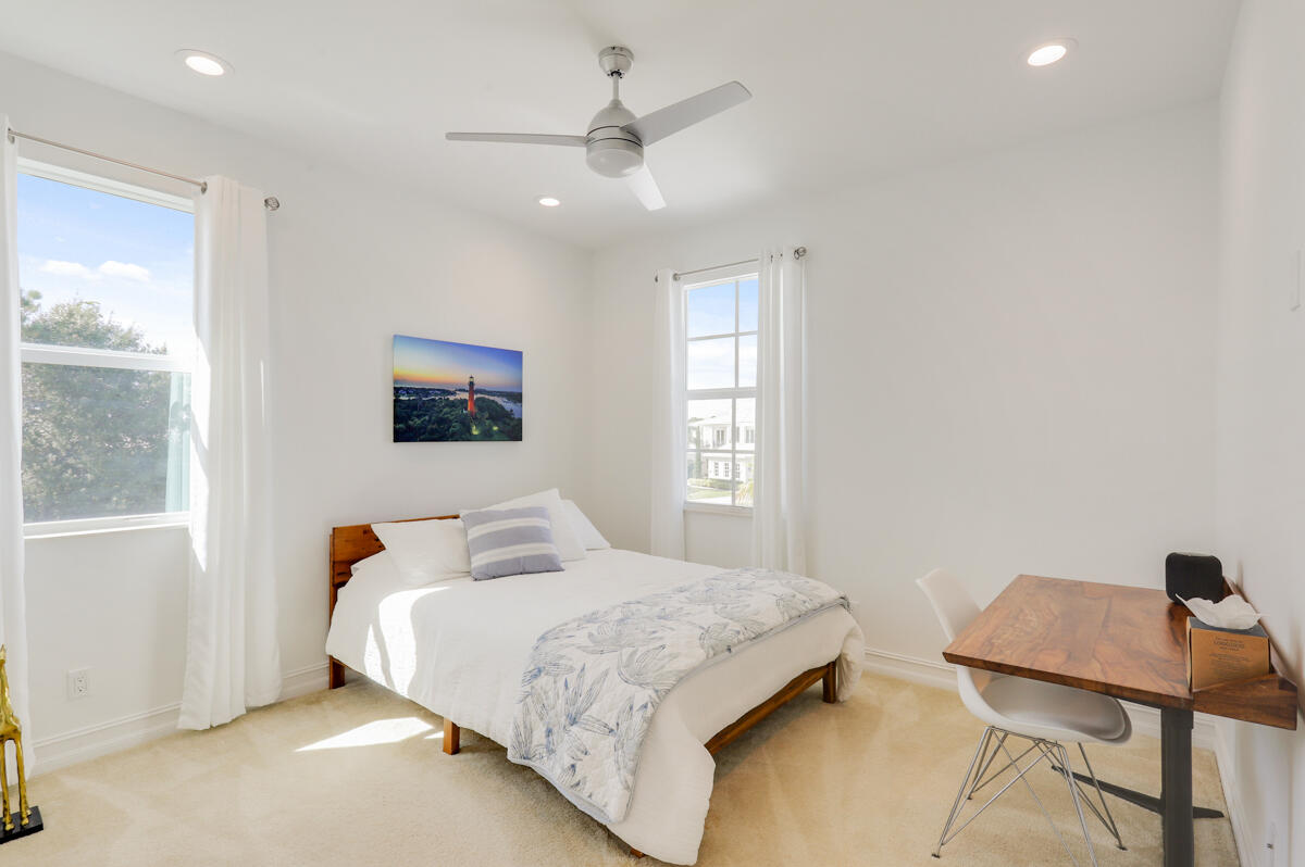 8184 SE Old Plantation Circle