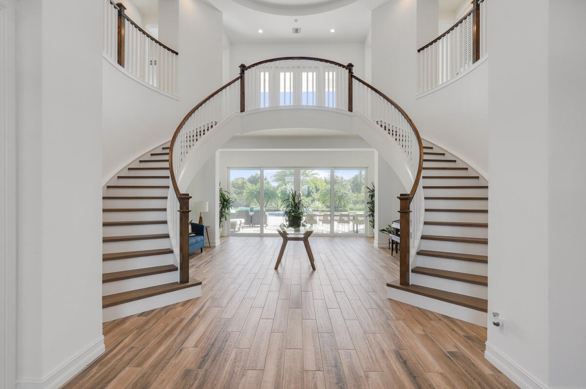 8184 SE Old Plantation Circle