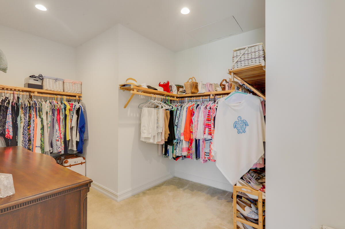 8184 SE Old Plantation Circle