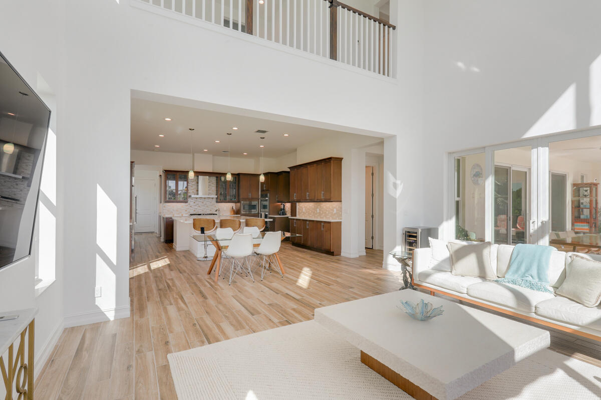 8184 SE Old Plantation Circle