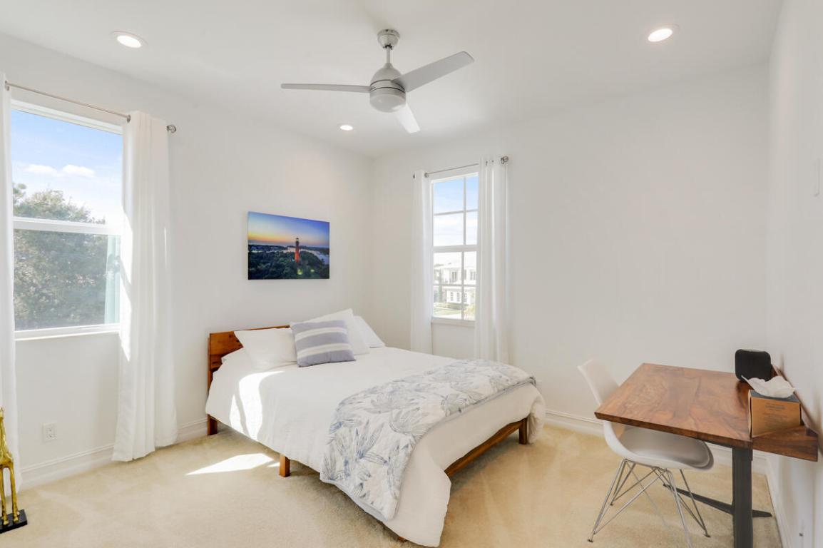 8184 SE Old Plantation Circle