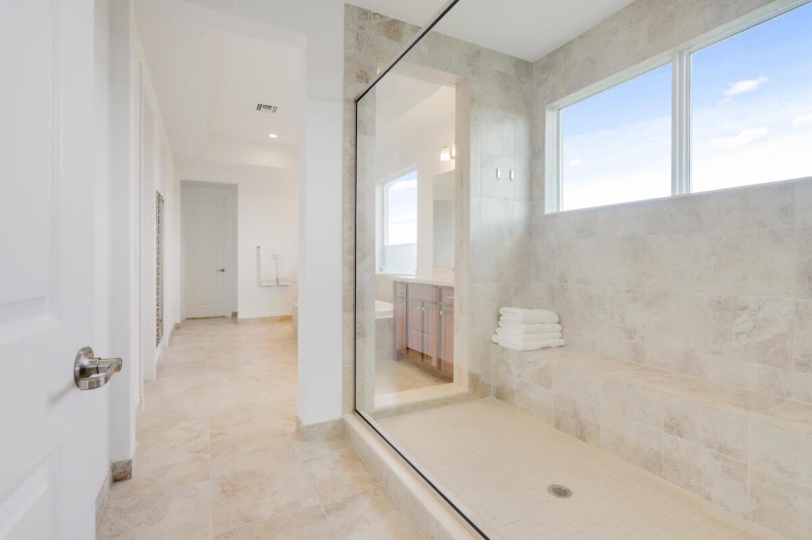 8184 SE Old Plantation Circle