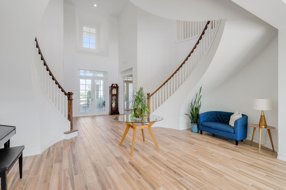 8184 SE Old Plantation Circle