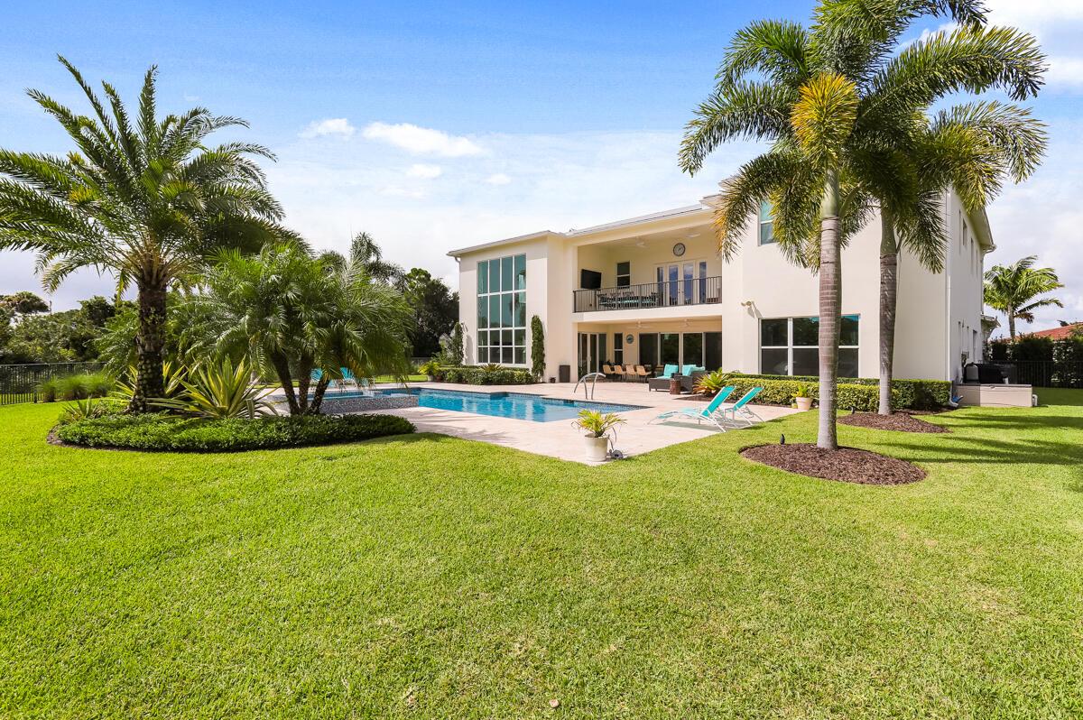 8184 SE Old Plantation Circle