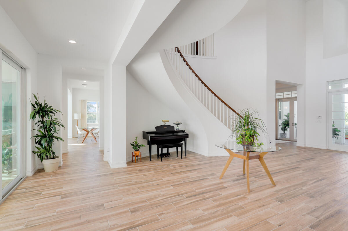 8184 SE Old Plantation Circle