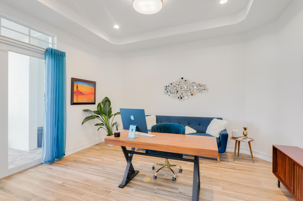 8184 SE Old Plantation Circle