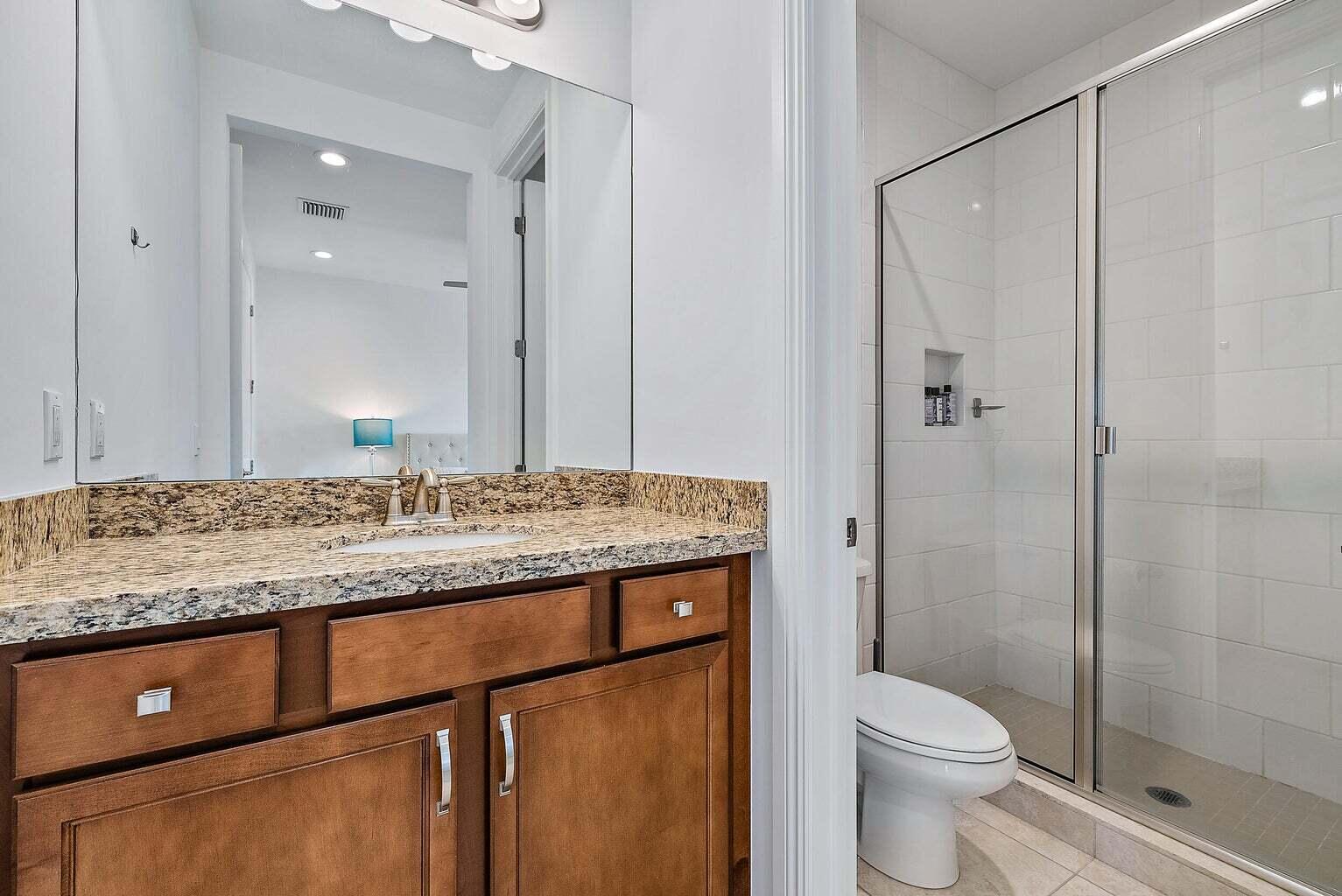 8184 SE Old Plantation Circle