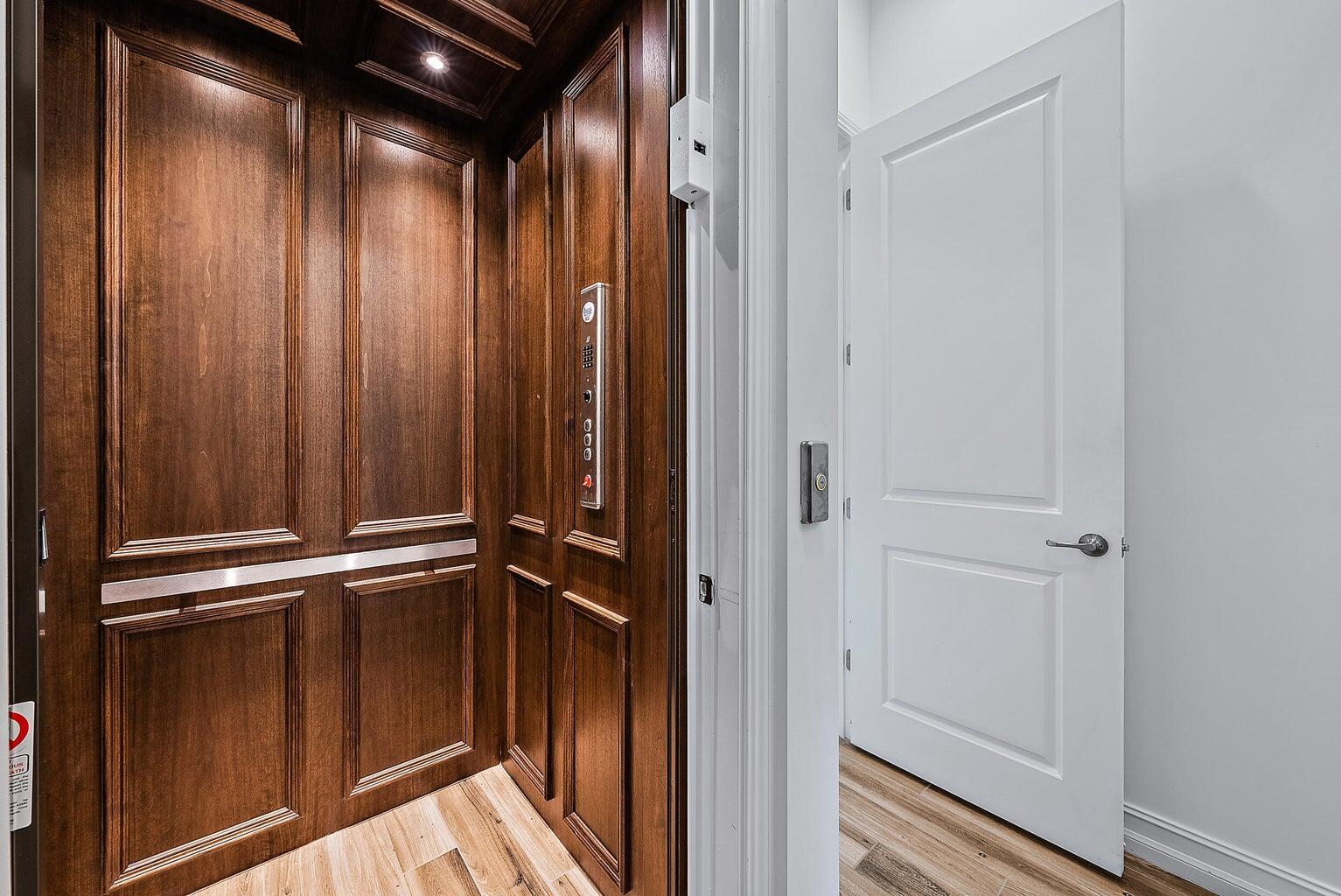 8184 SE Old Plantation Circle