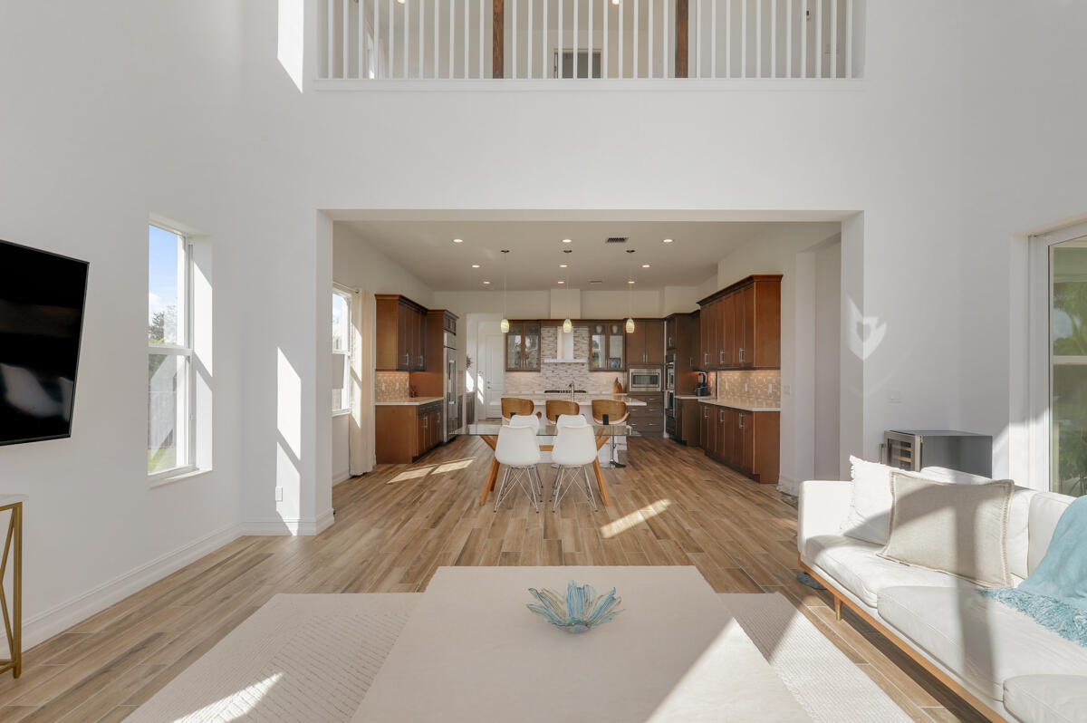 8184 SE Old Plantation Circle