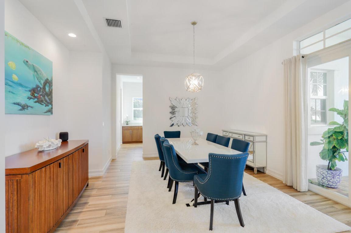 8184 SE Old Plantation Circle