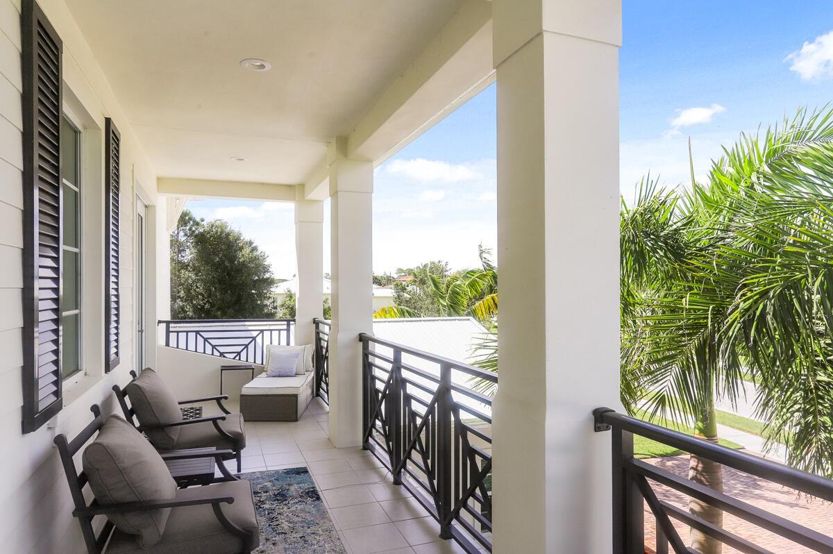 8184 SE Old Plantation Circle
