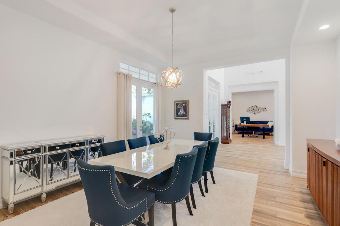 8184 SE Old Plantation Circle