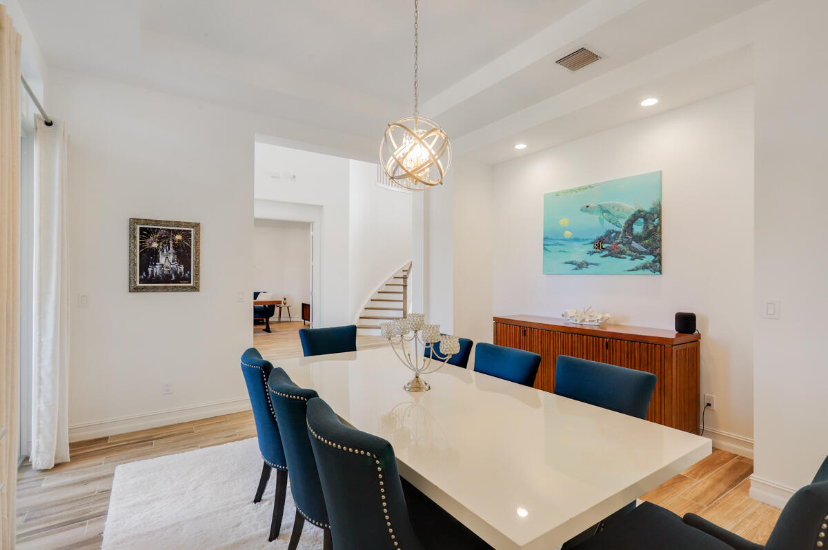 8184 SE Old Plantation Circle