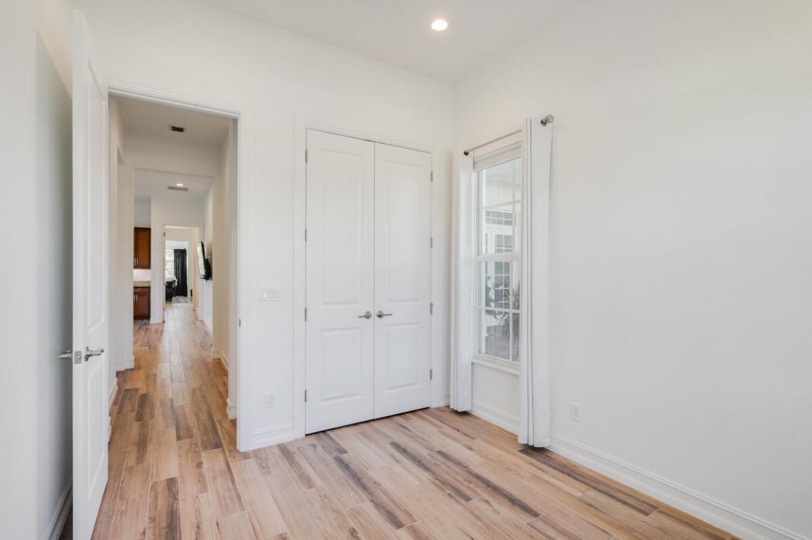 8184 SE Old Plantation Circle