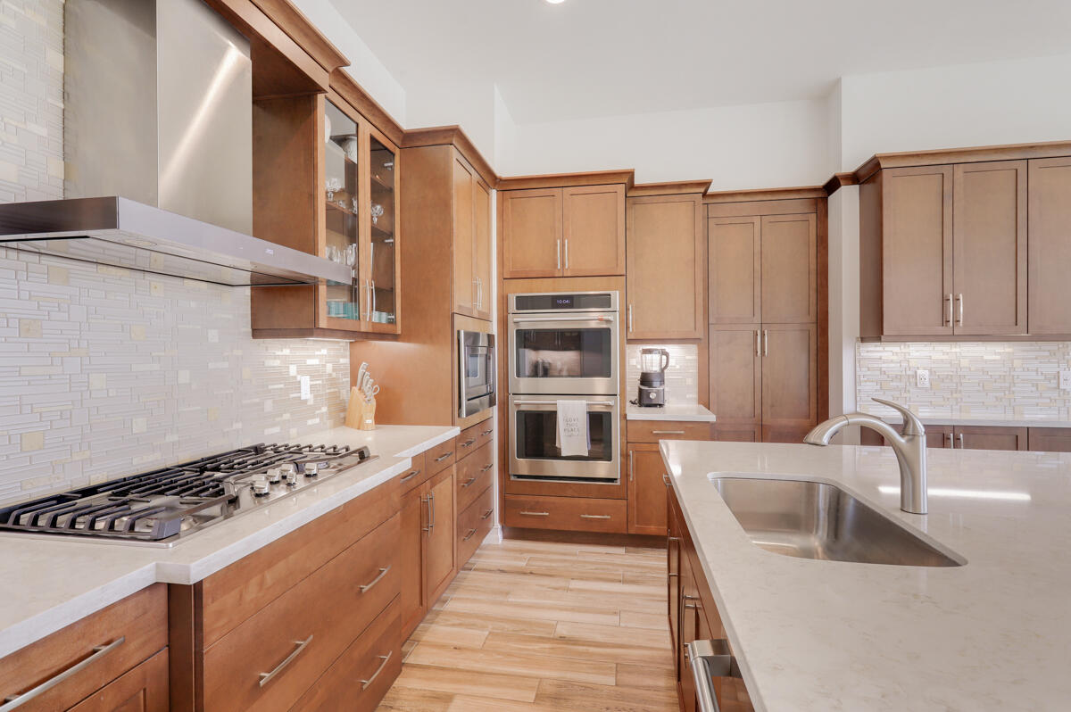 8184 SE Old Plantation Circle