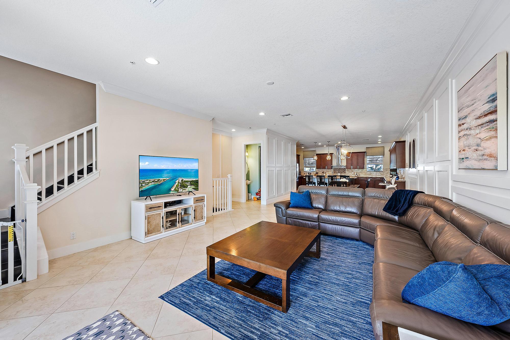 13336 Alton Road