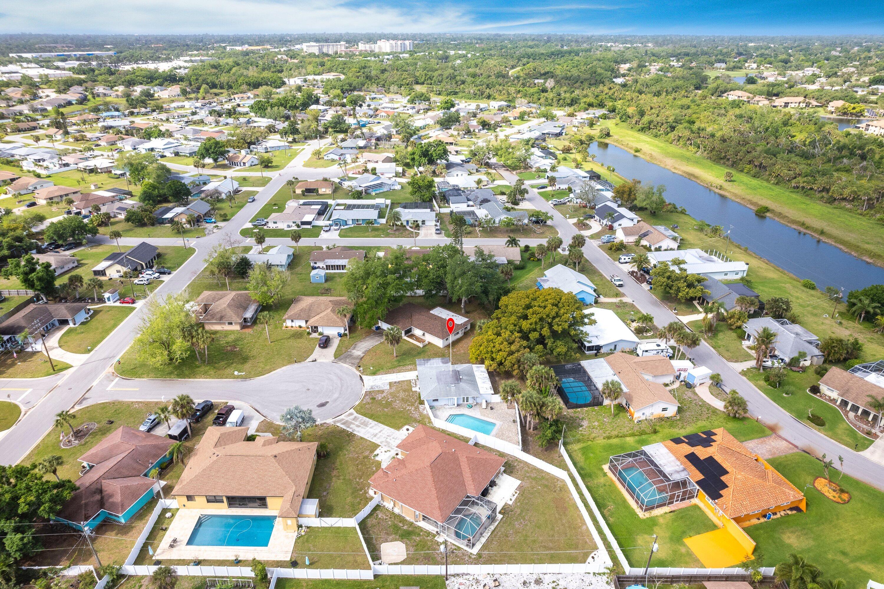 487 Sunnyside Drive