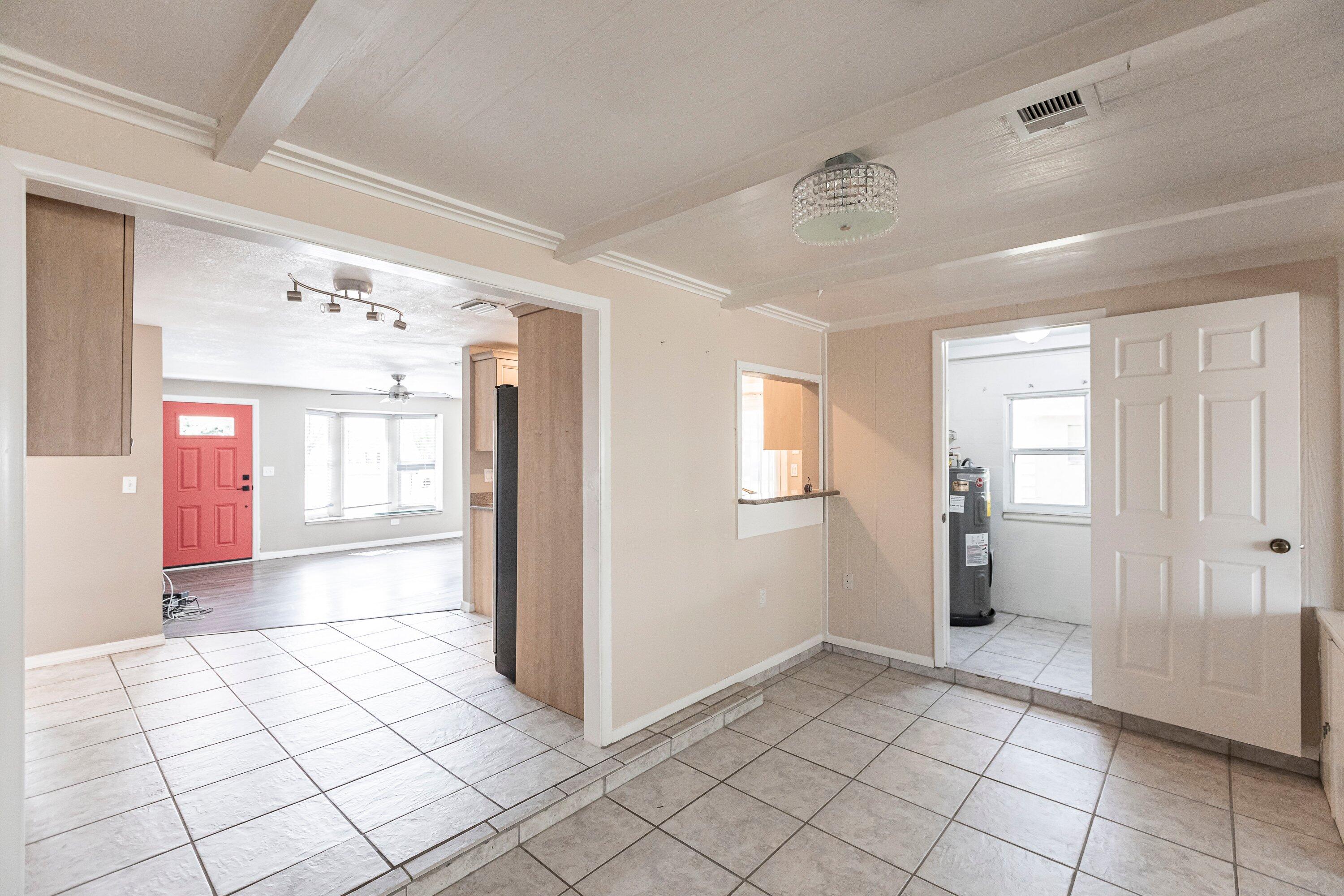 487 Sunnyside Drive