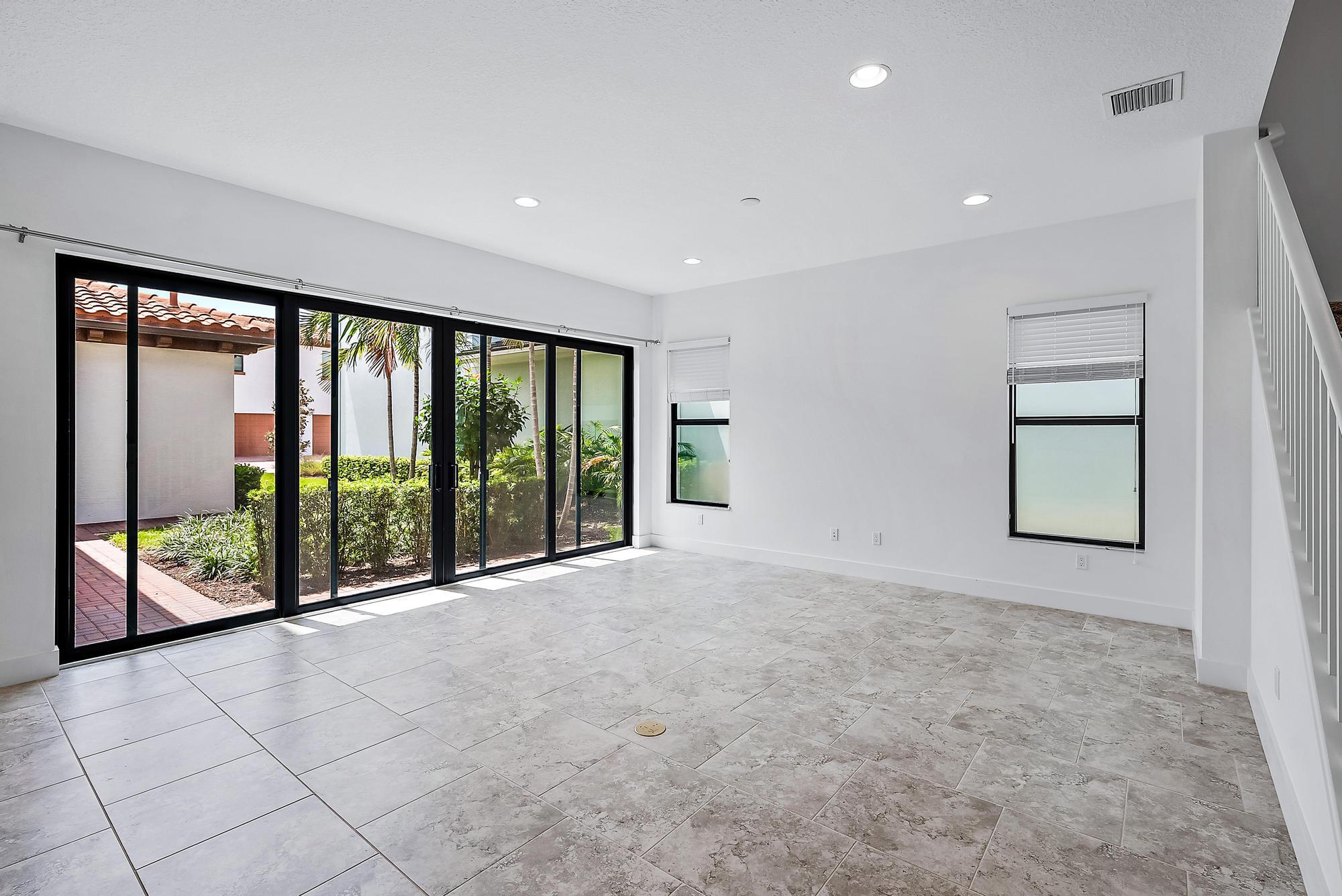 1193 Faulkner Terrace