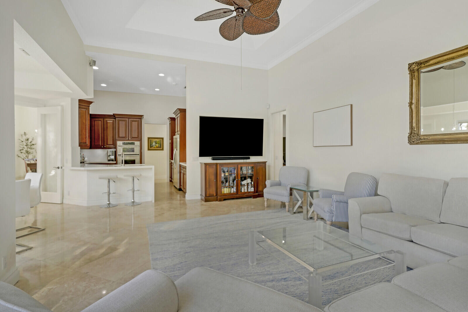 19036 SE Coral Reef Lane