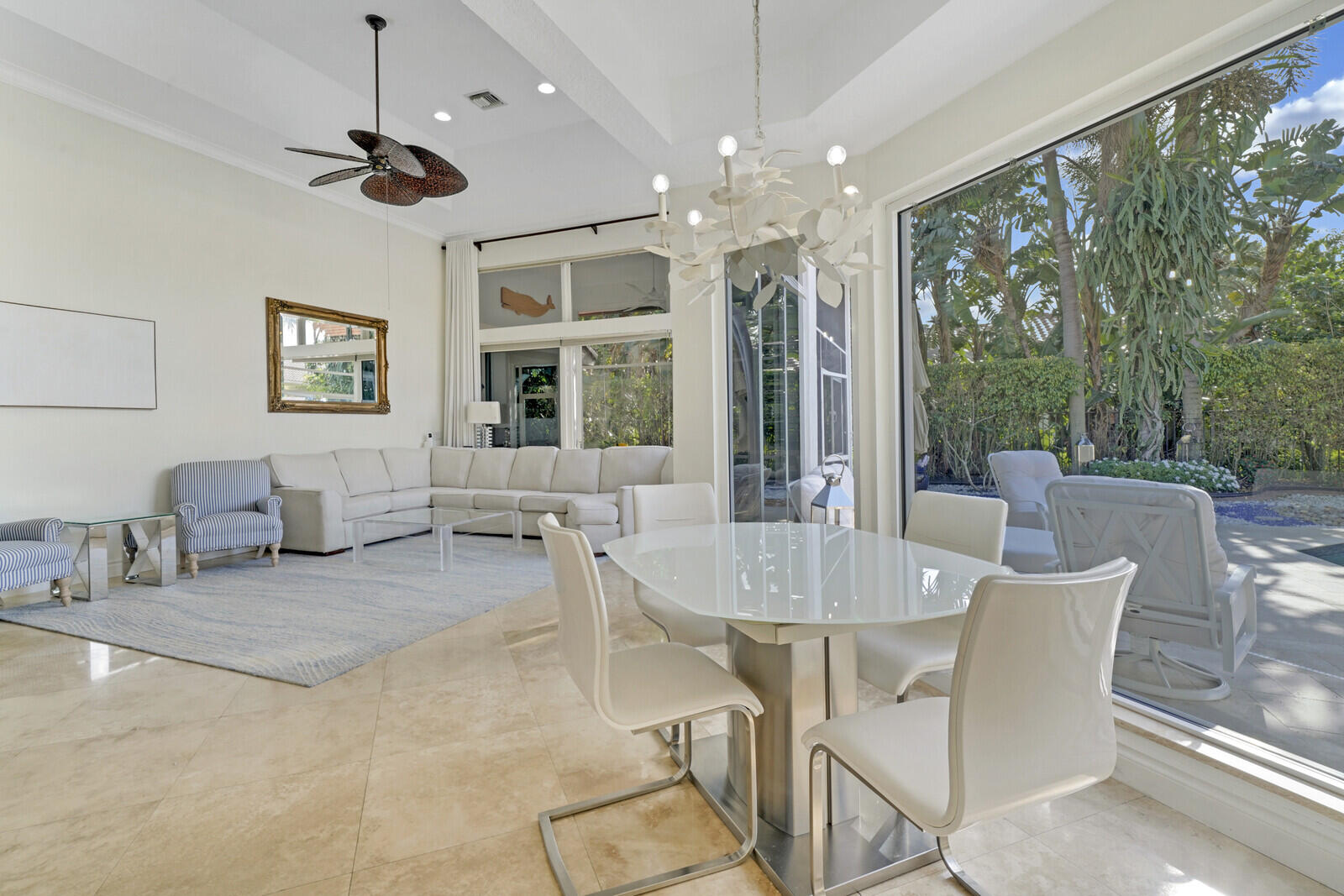 19036 SE Coral Reef Lane