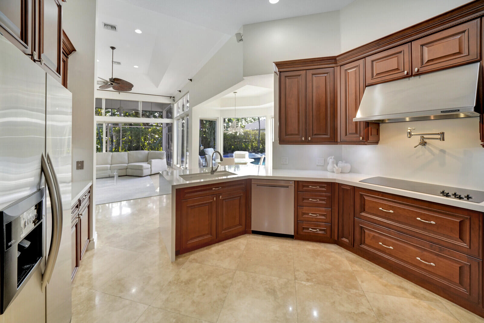 19036 SE Coral Reef Lane
