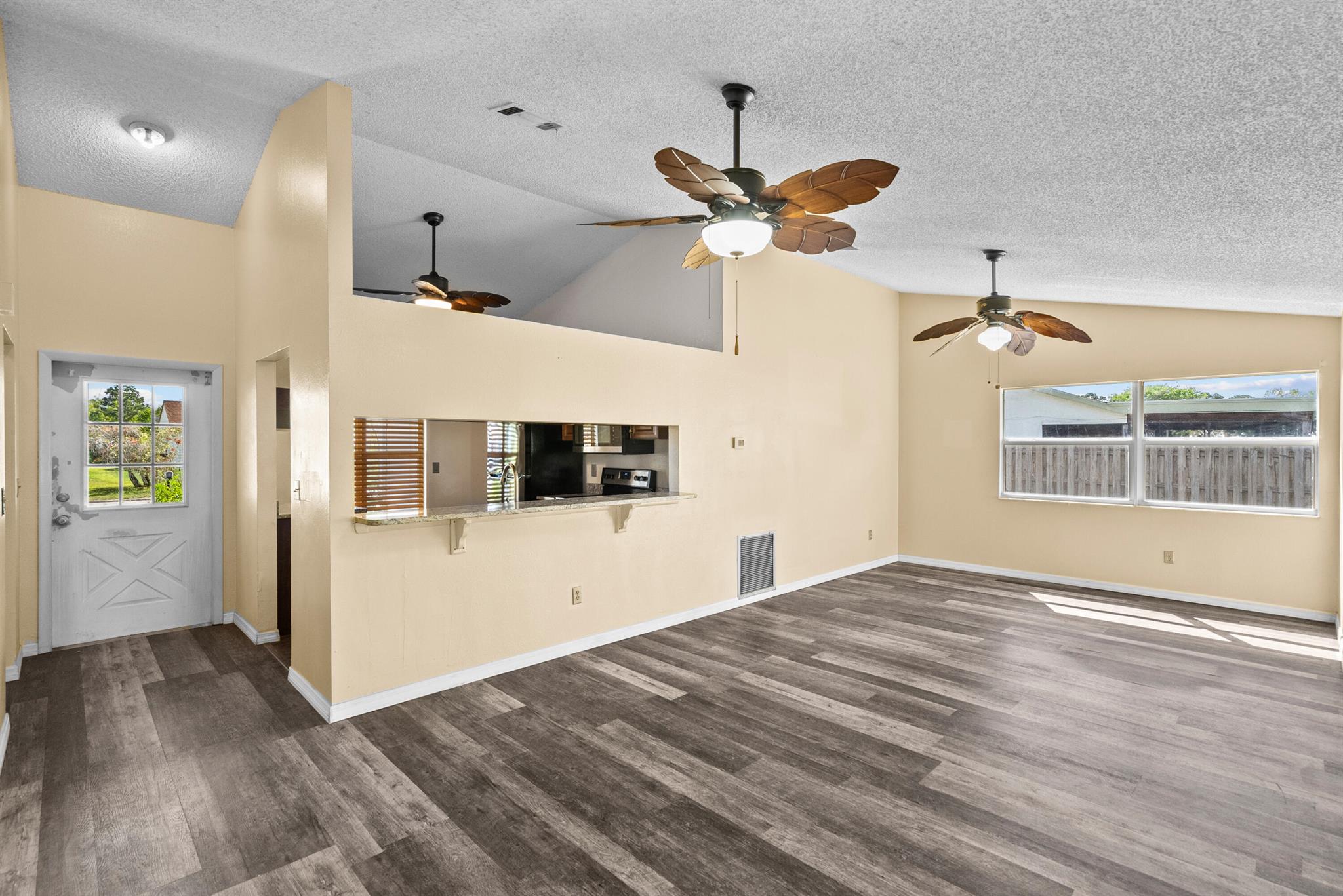 1985 SE West Dunbrooke Circle
