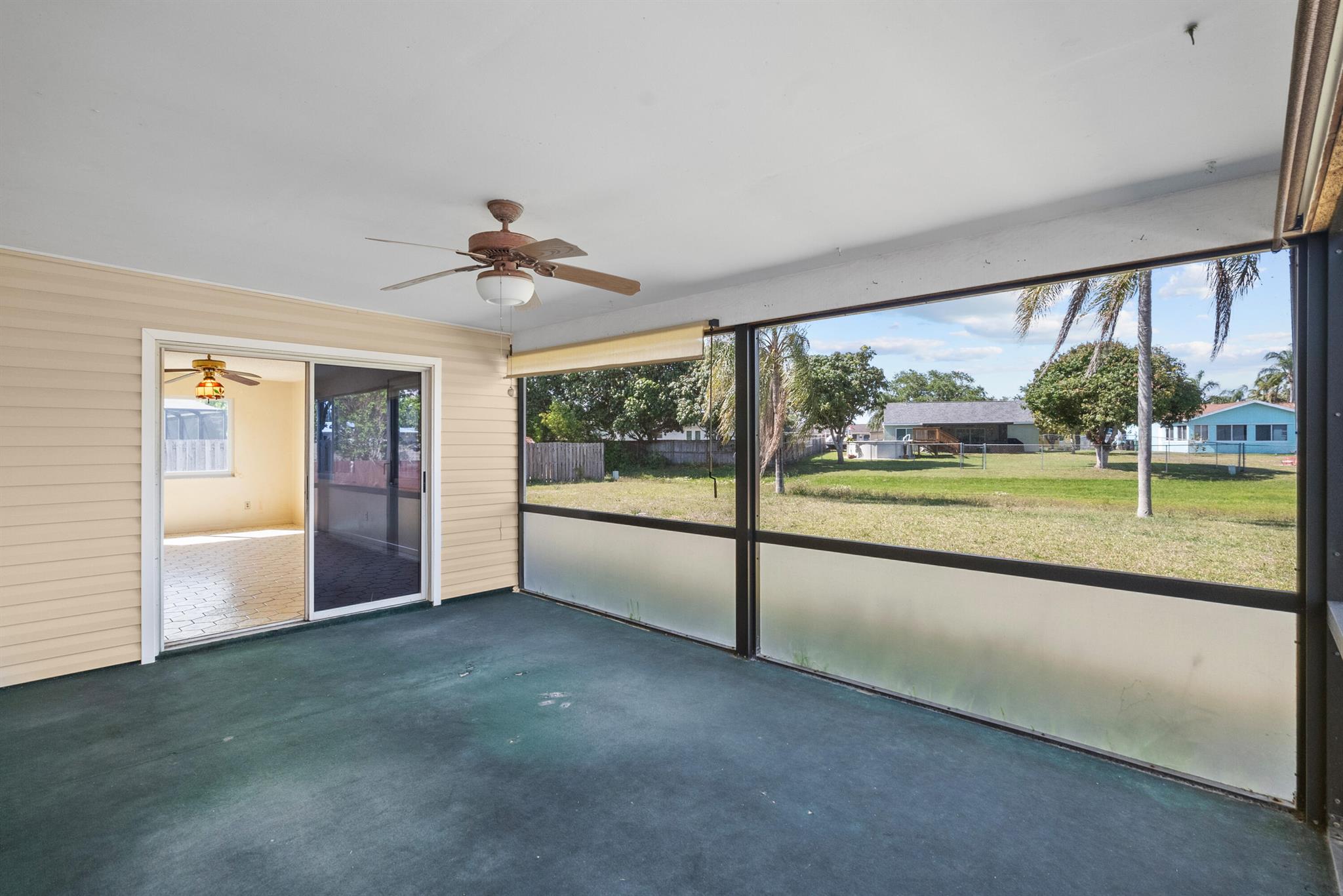1985 SE West Dunbrooke Circle