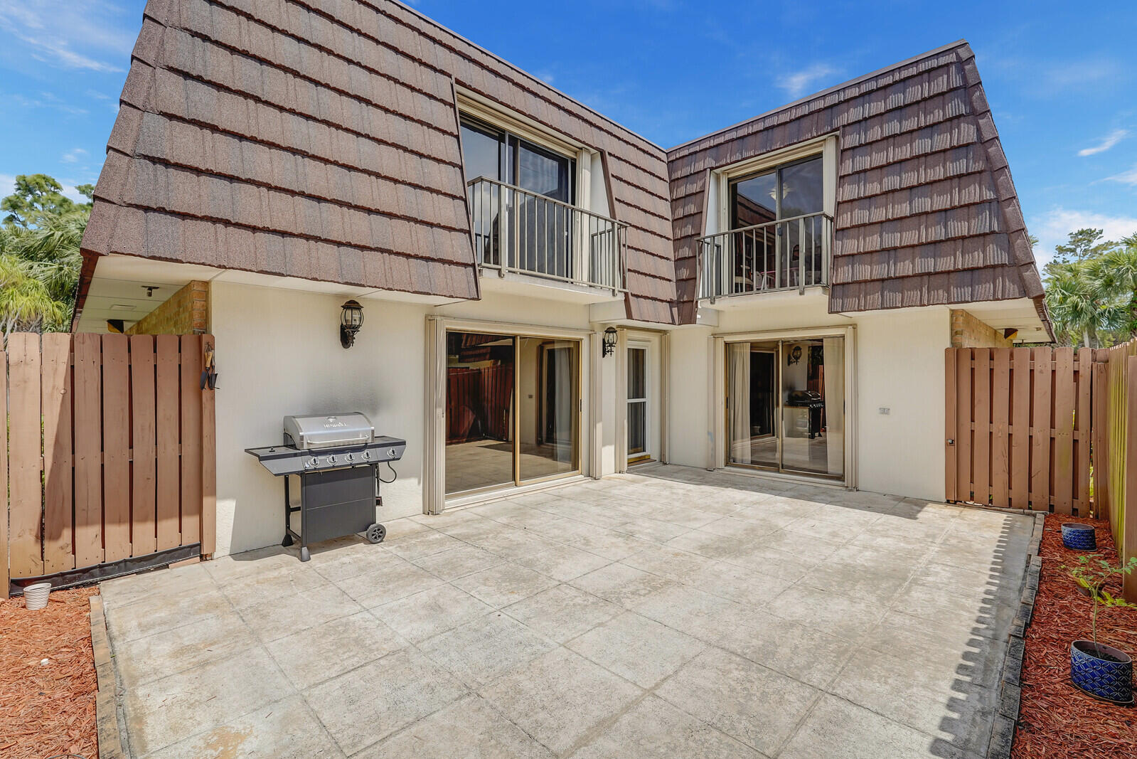 5804 SE Riverboat Drive 302