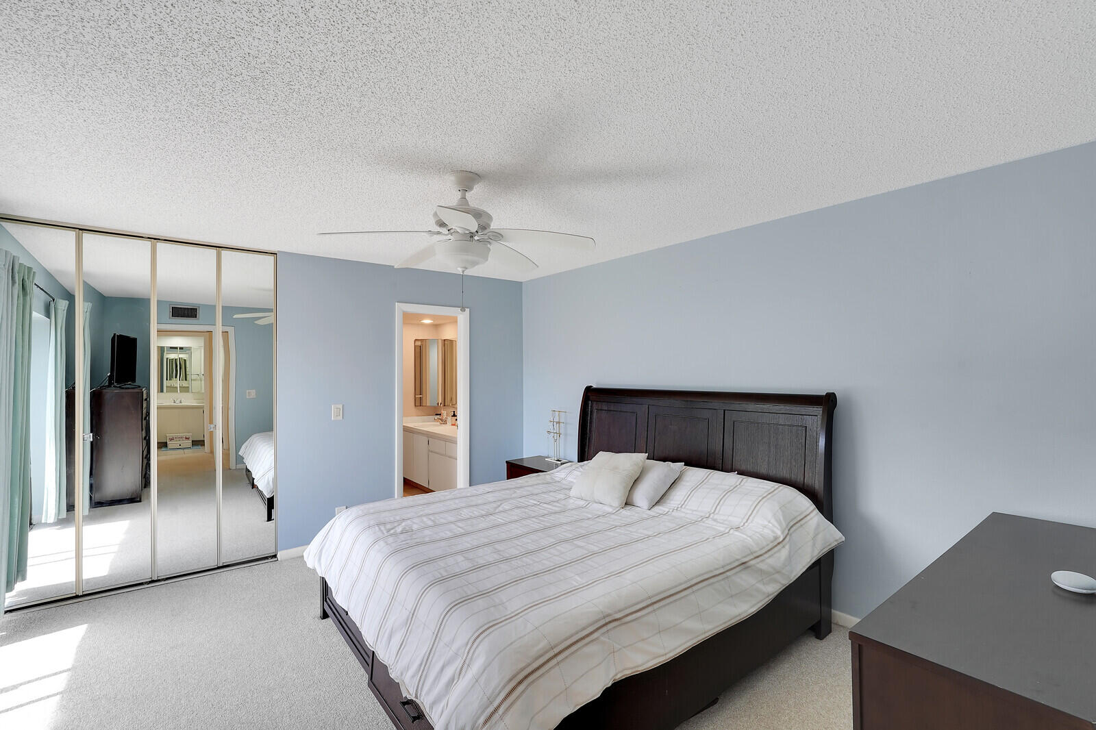 5804 SE Riverboat Drive 302