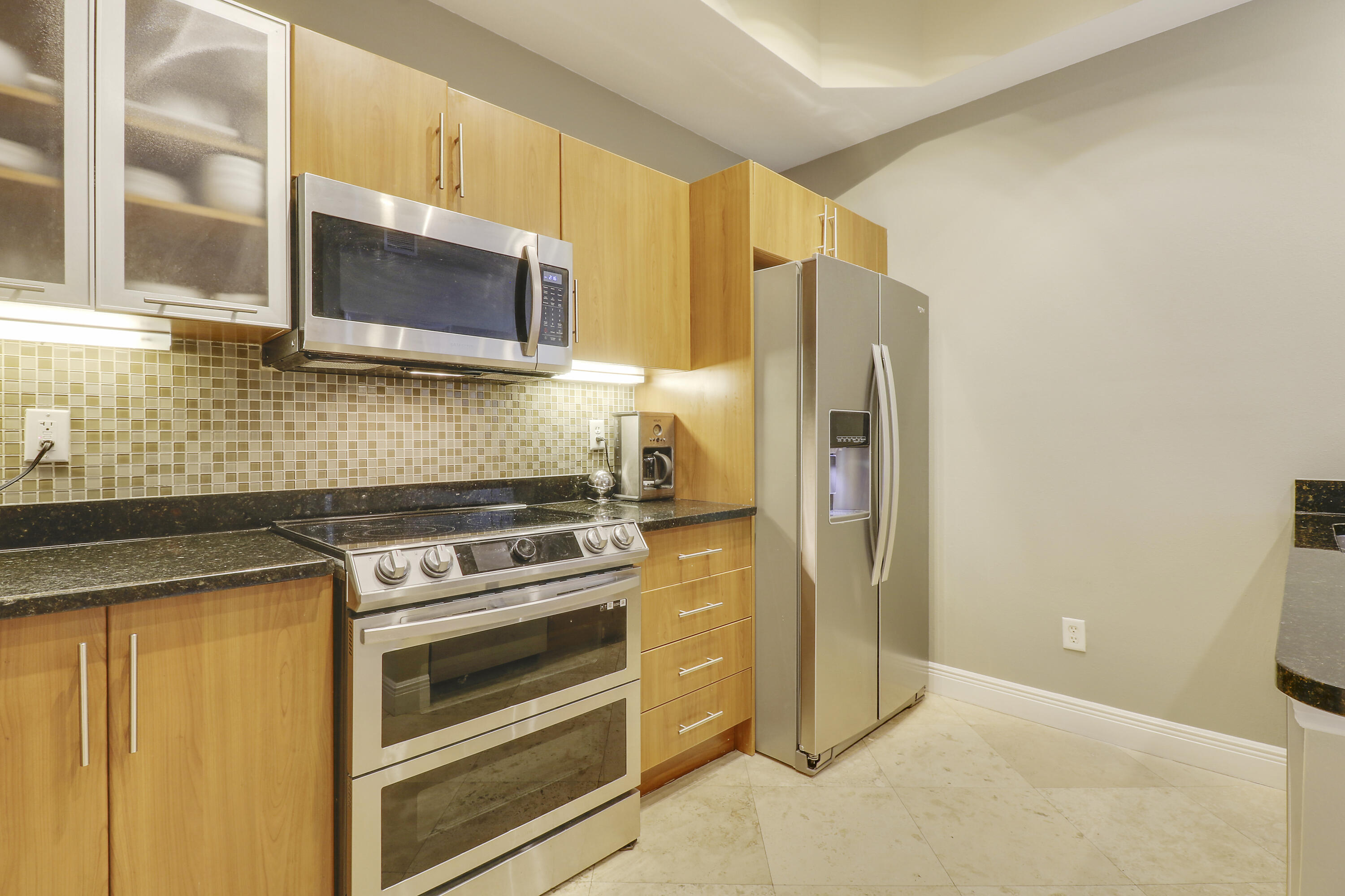 600 S Dixie 405 Highway, West Palm Beach