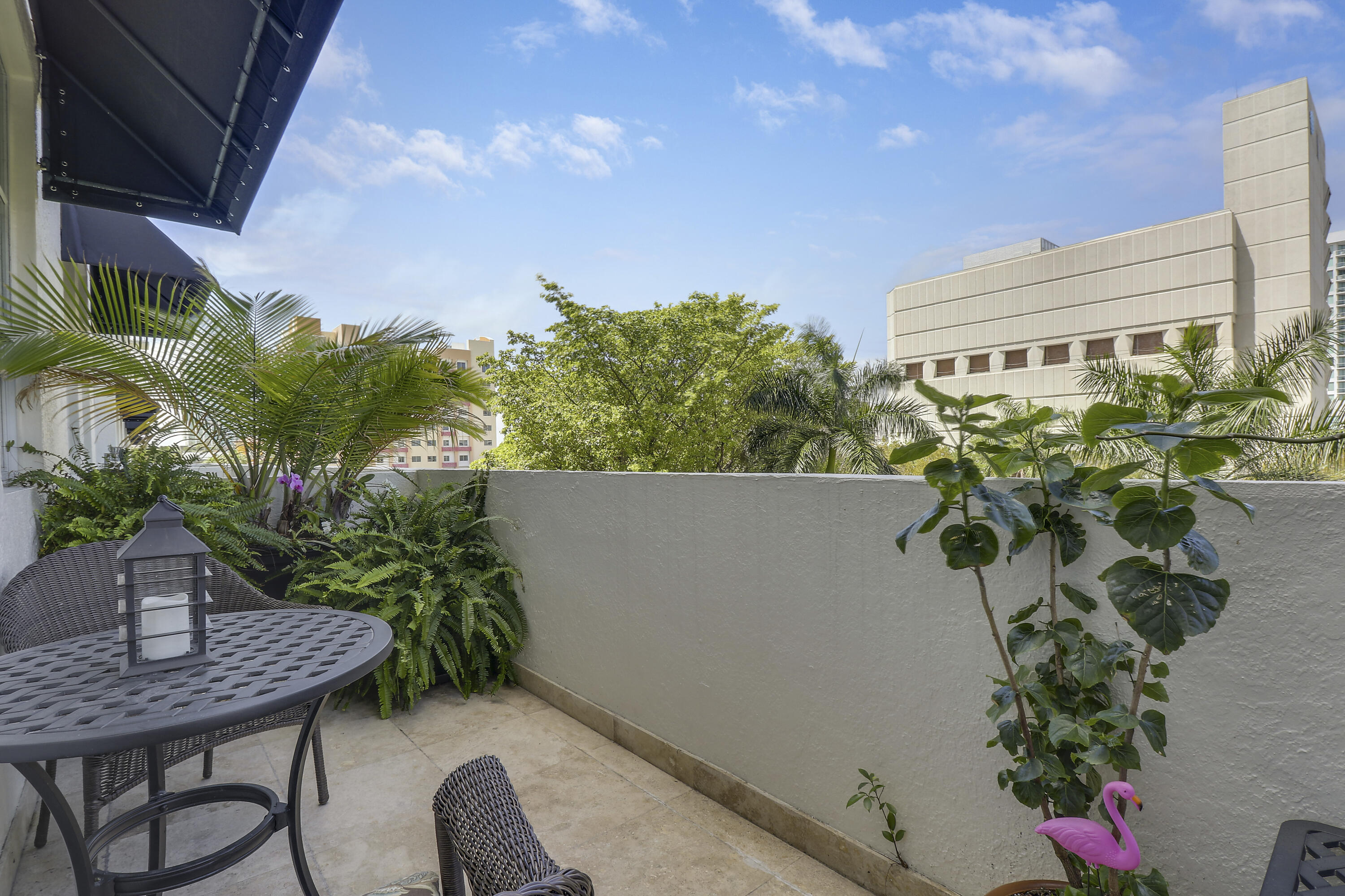 600 S Dixie 405 Highway, West Palm Beach