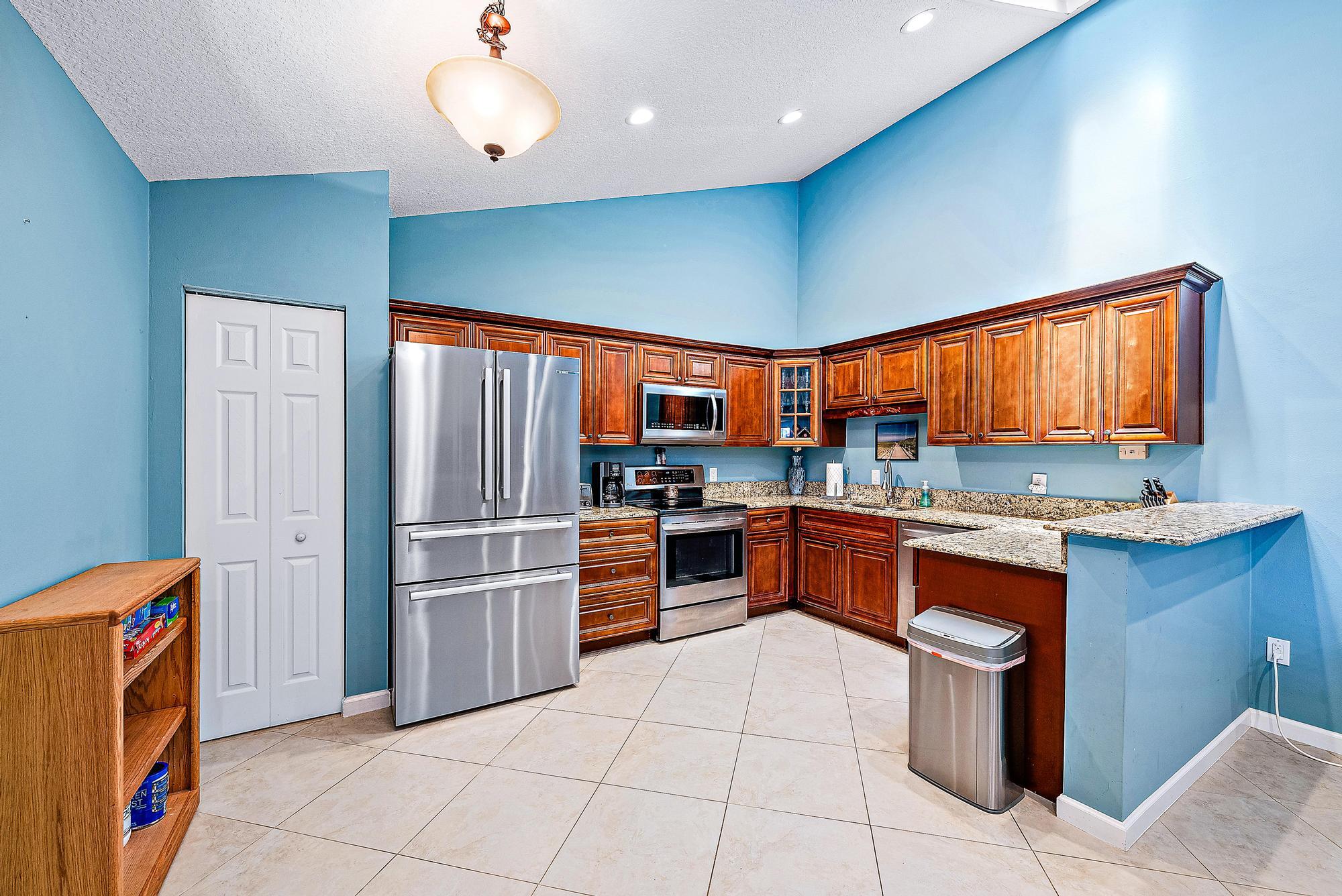 5802 Golden Eagle Circle 20