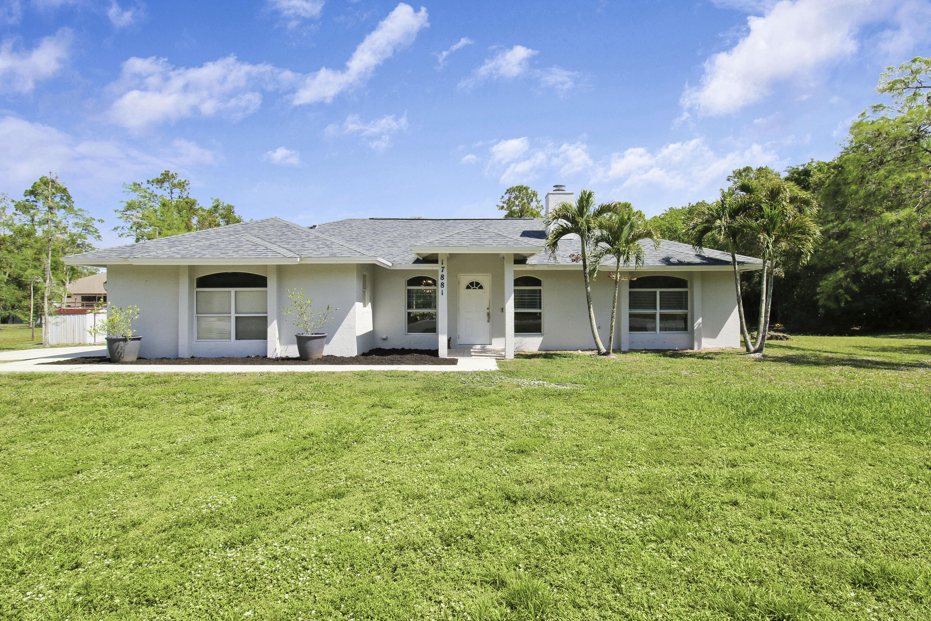 17881 W Alan Black Boulevard