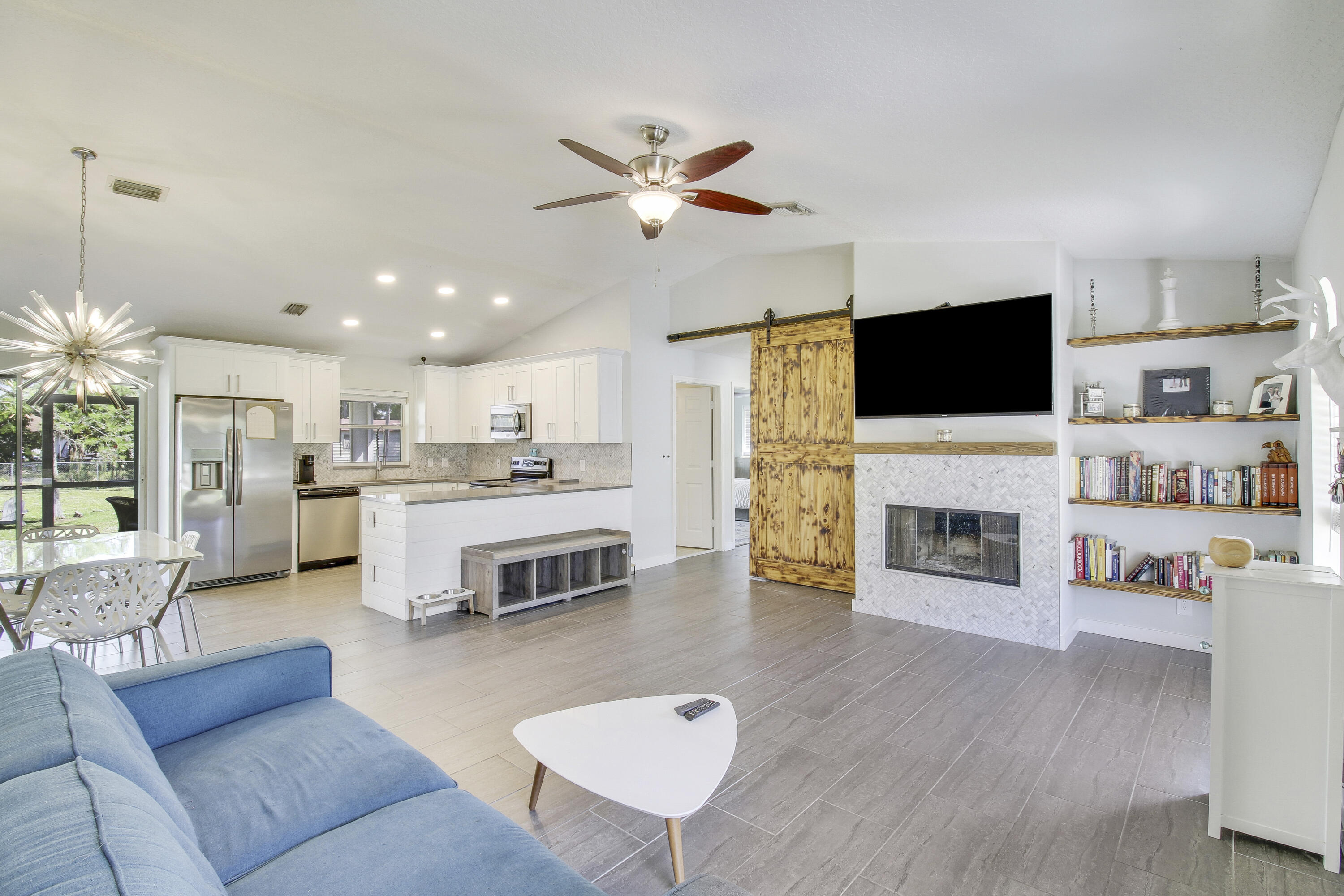 17881 W Alan Black Boulevard