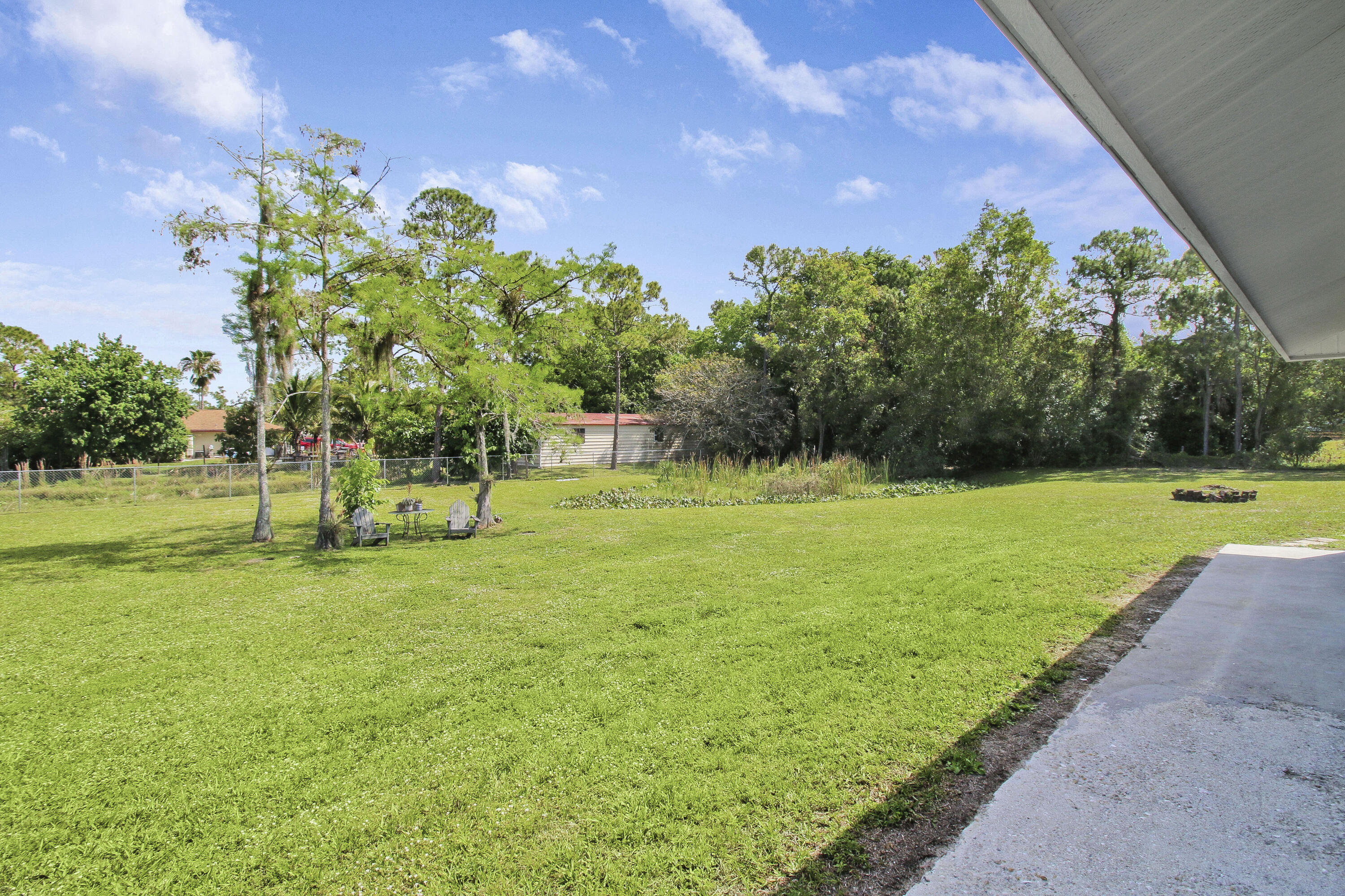 17881 W Alan Black Boulevard