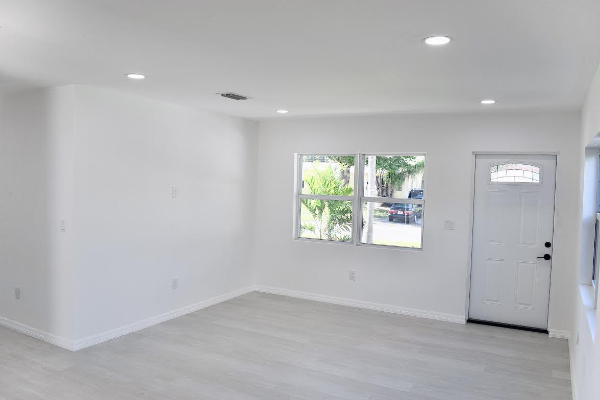 310 W 29th Street