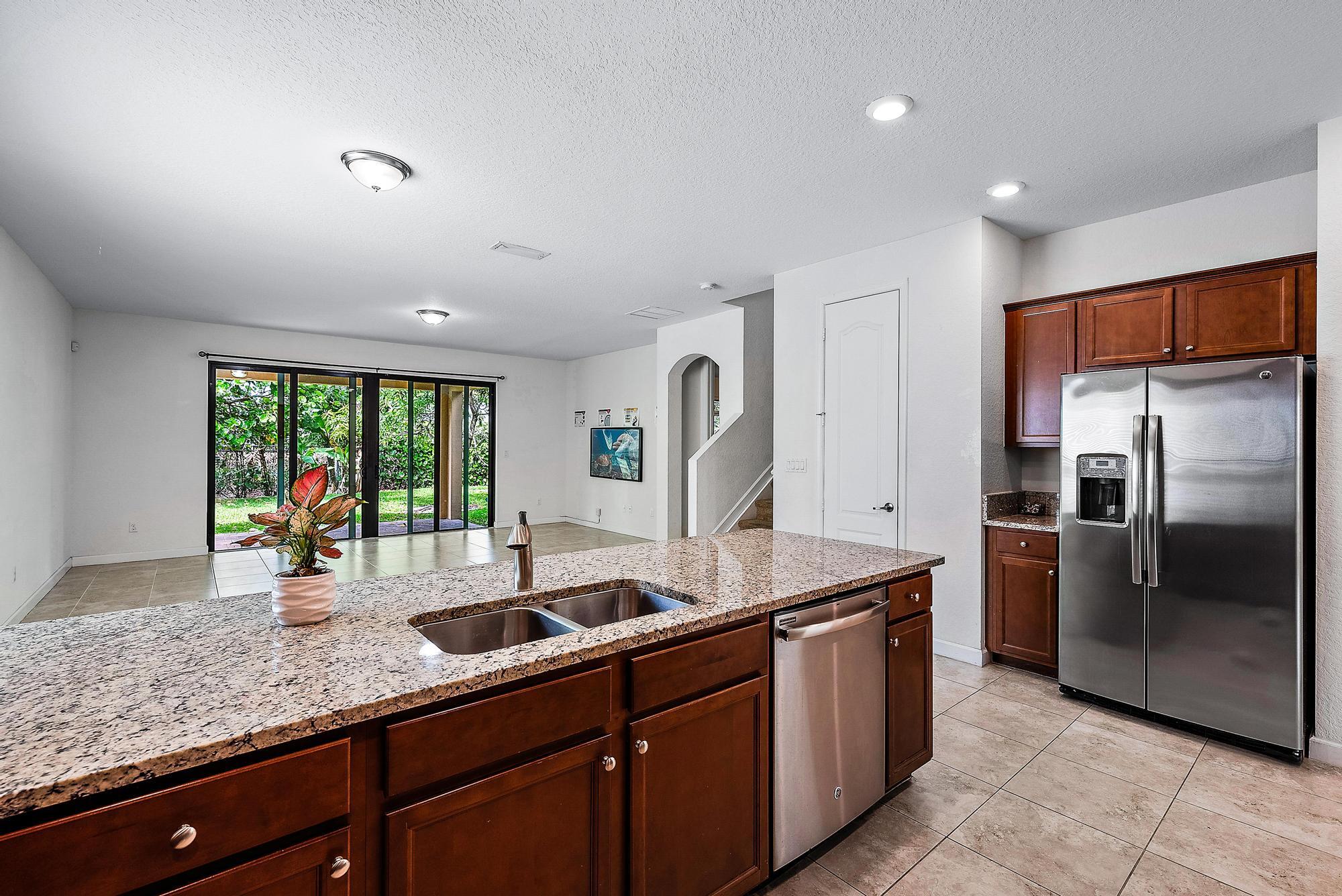 8839 Willow Cove Lane