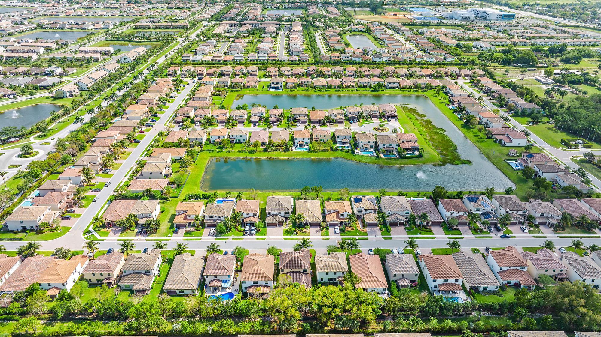 8839 Willow Cove Lane