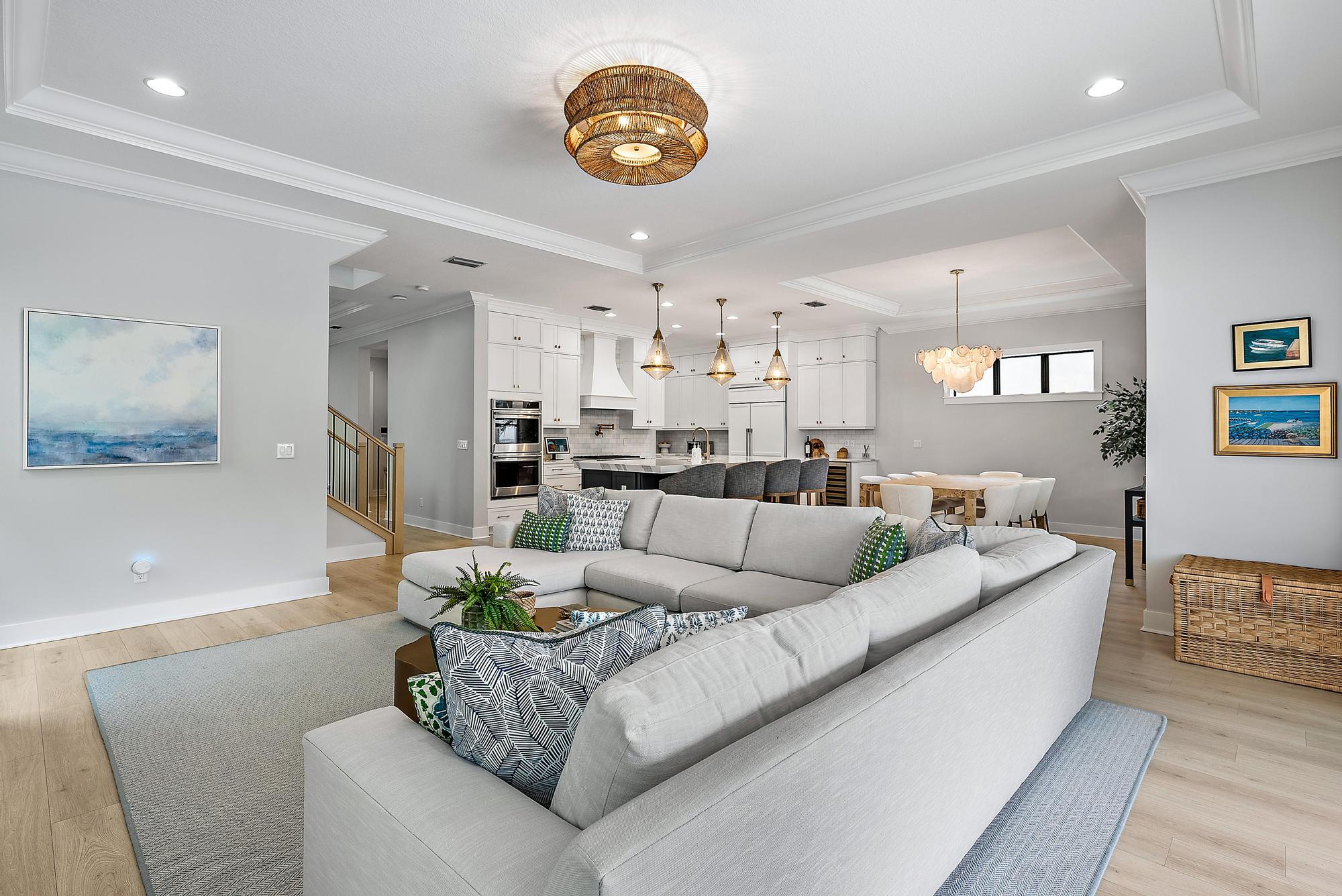 13634 Artisan Circle