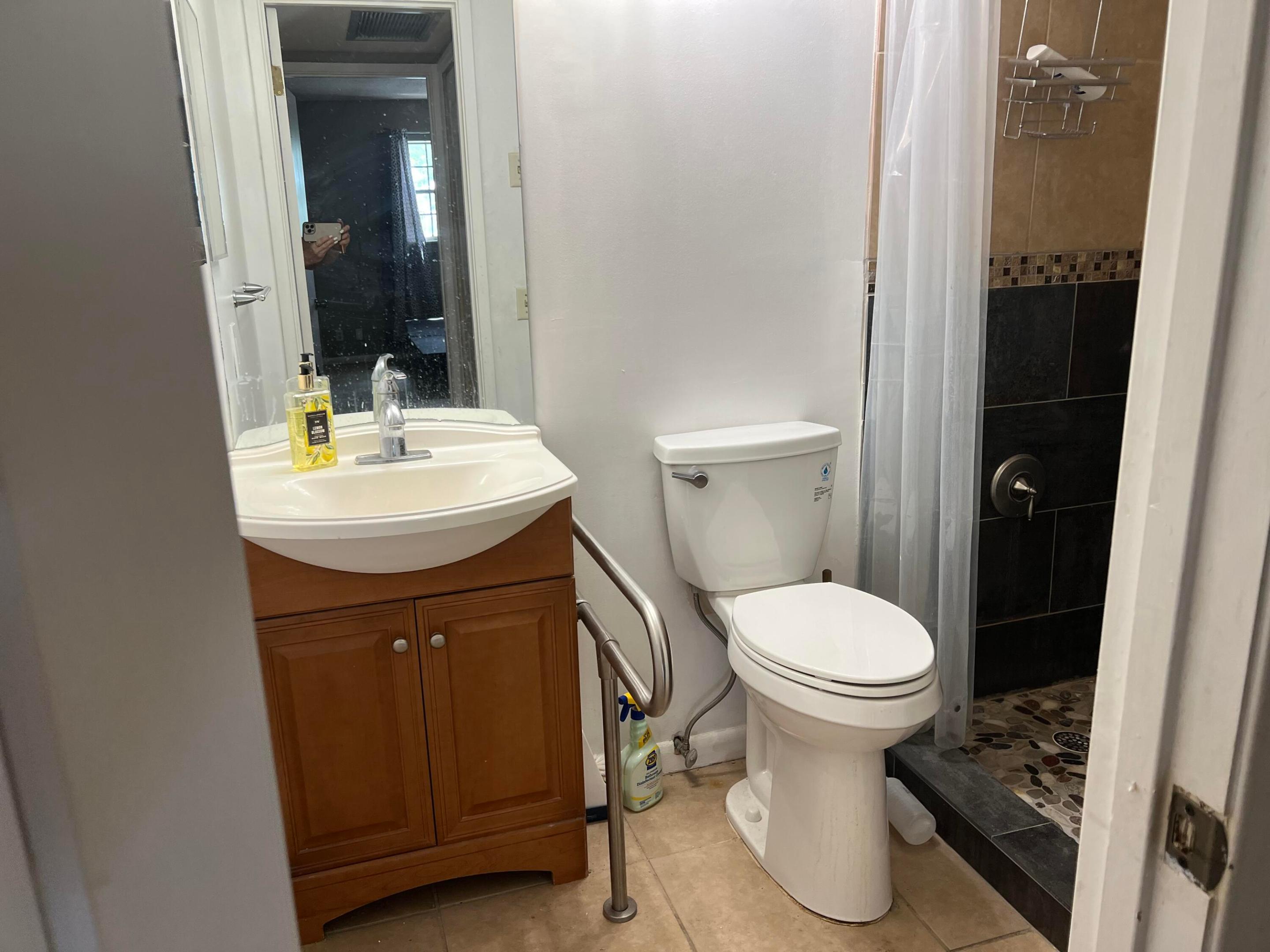 101 E Mcnab Road 405