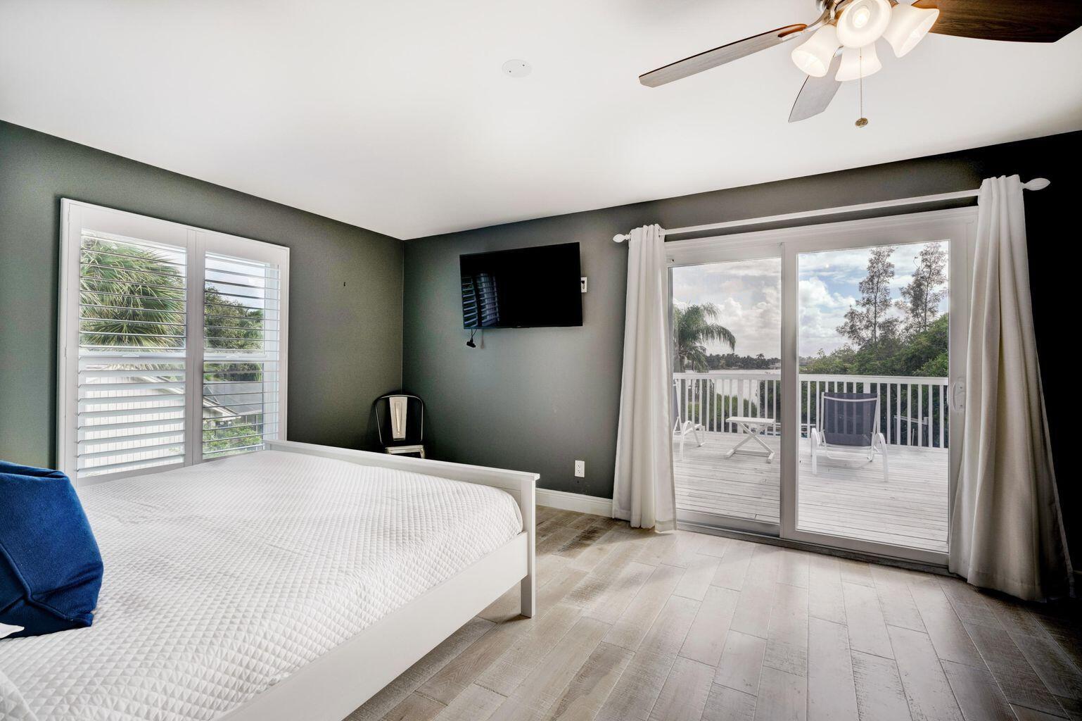 141 Pine Hill Trail W