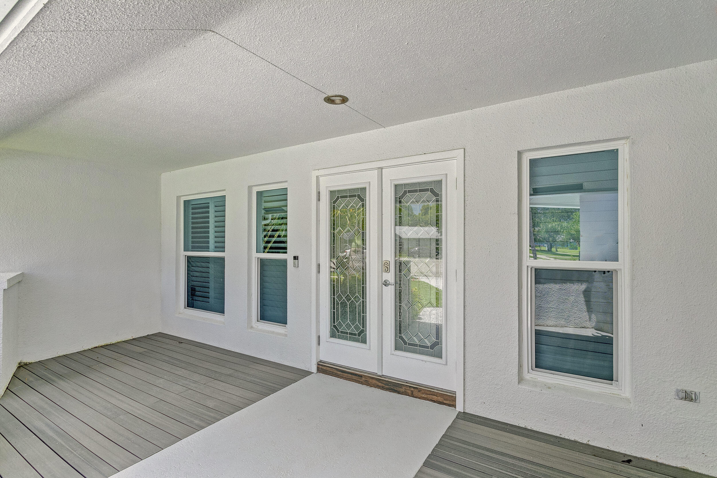 141 Pine Hill Trail W