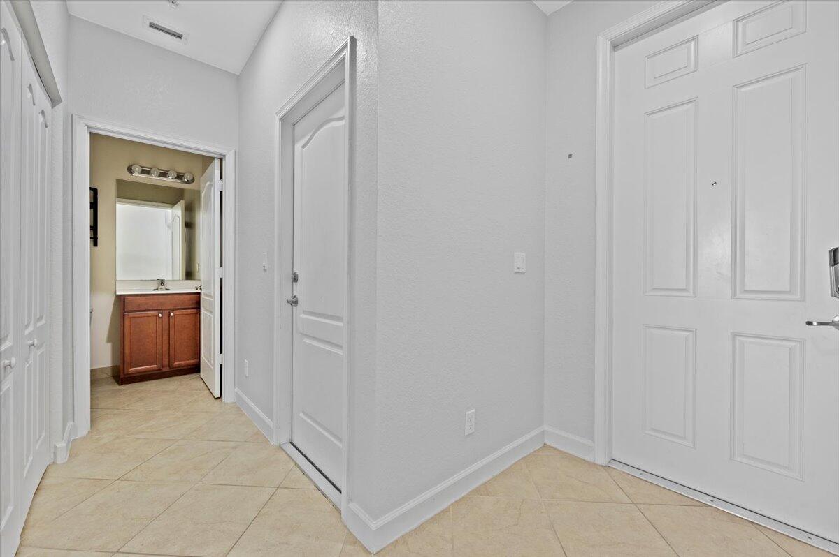 9472 SW Merlin Court