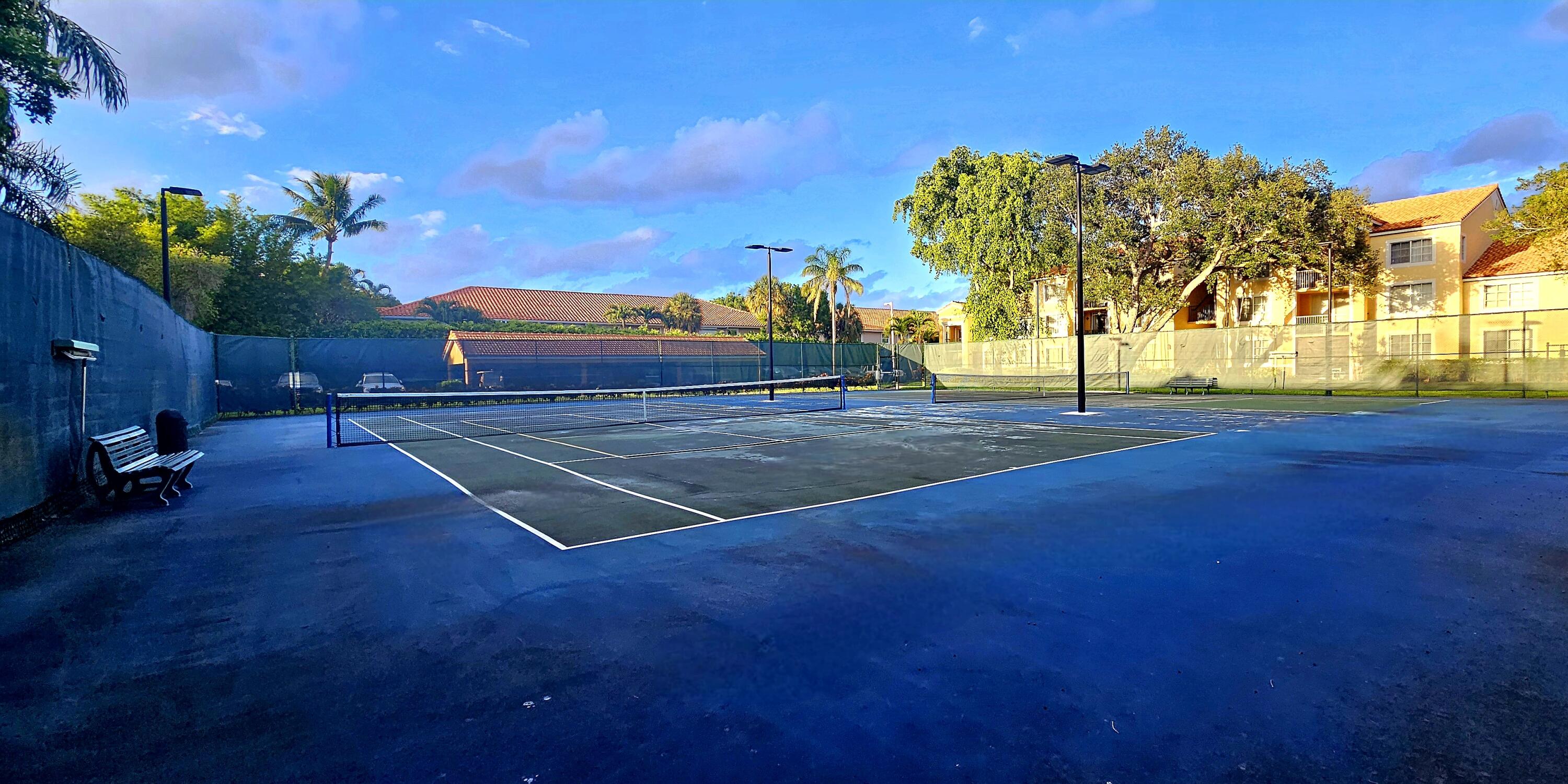 131 Yacht Club Way 207, Hypoluxo Unit: 207