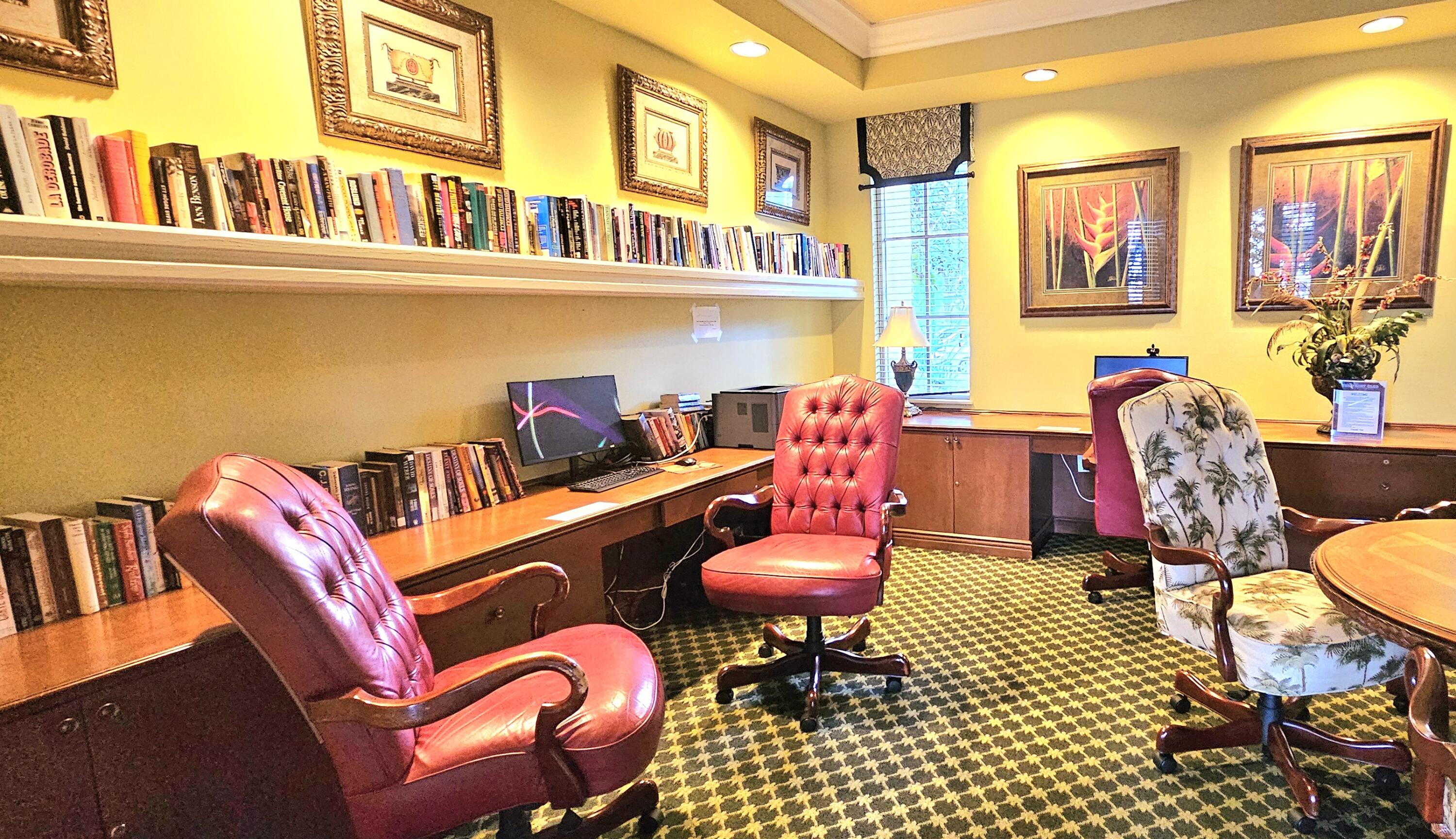 131 Yacht Club Way 207, Hypoluxo Unit: 207