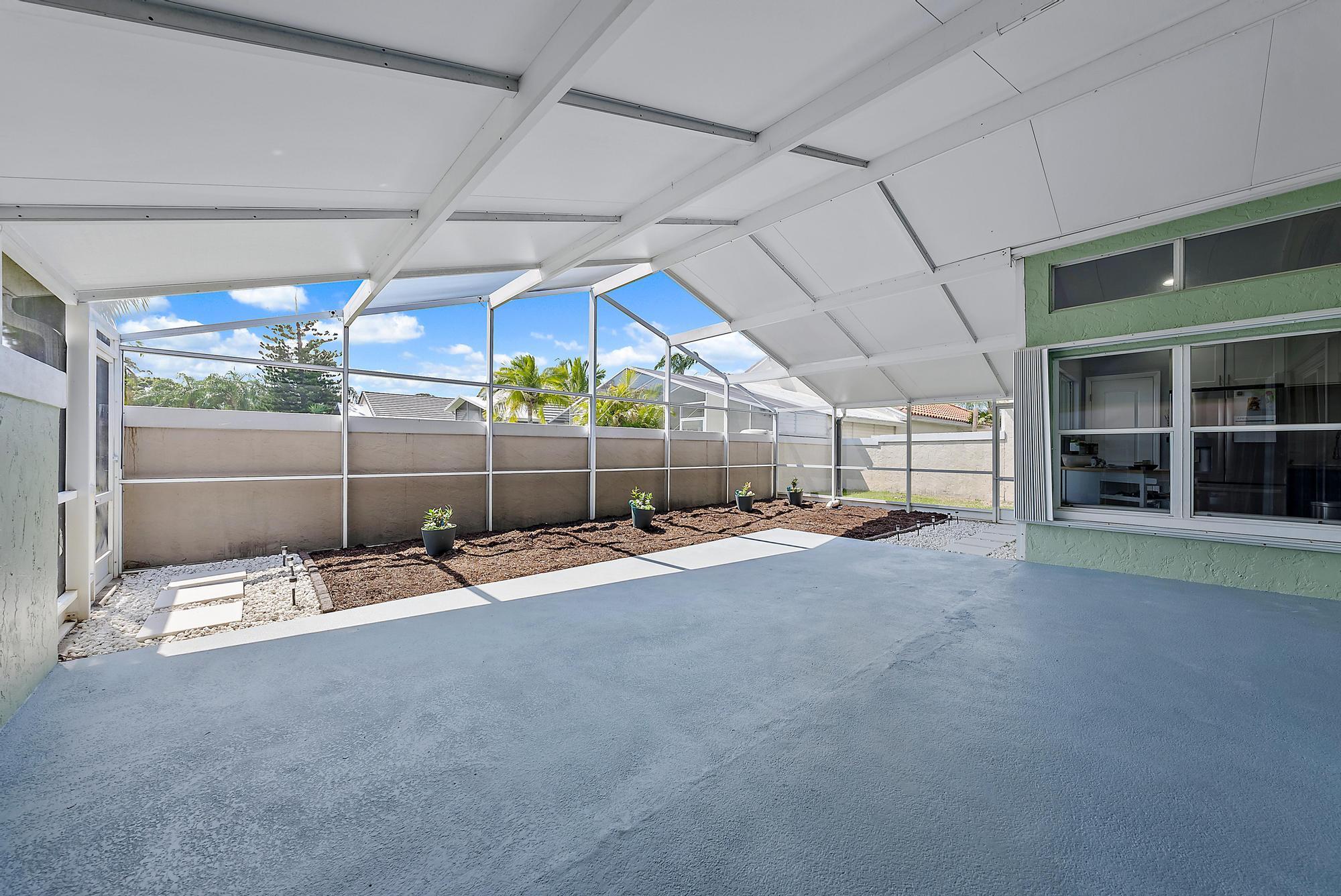 2868 SW Shinnecock Hills Court