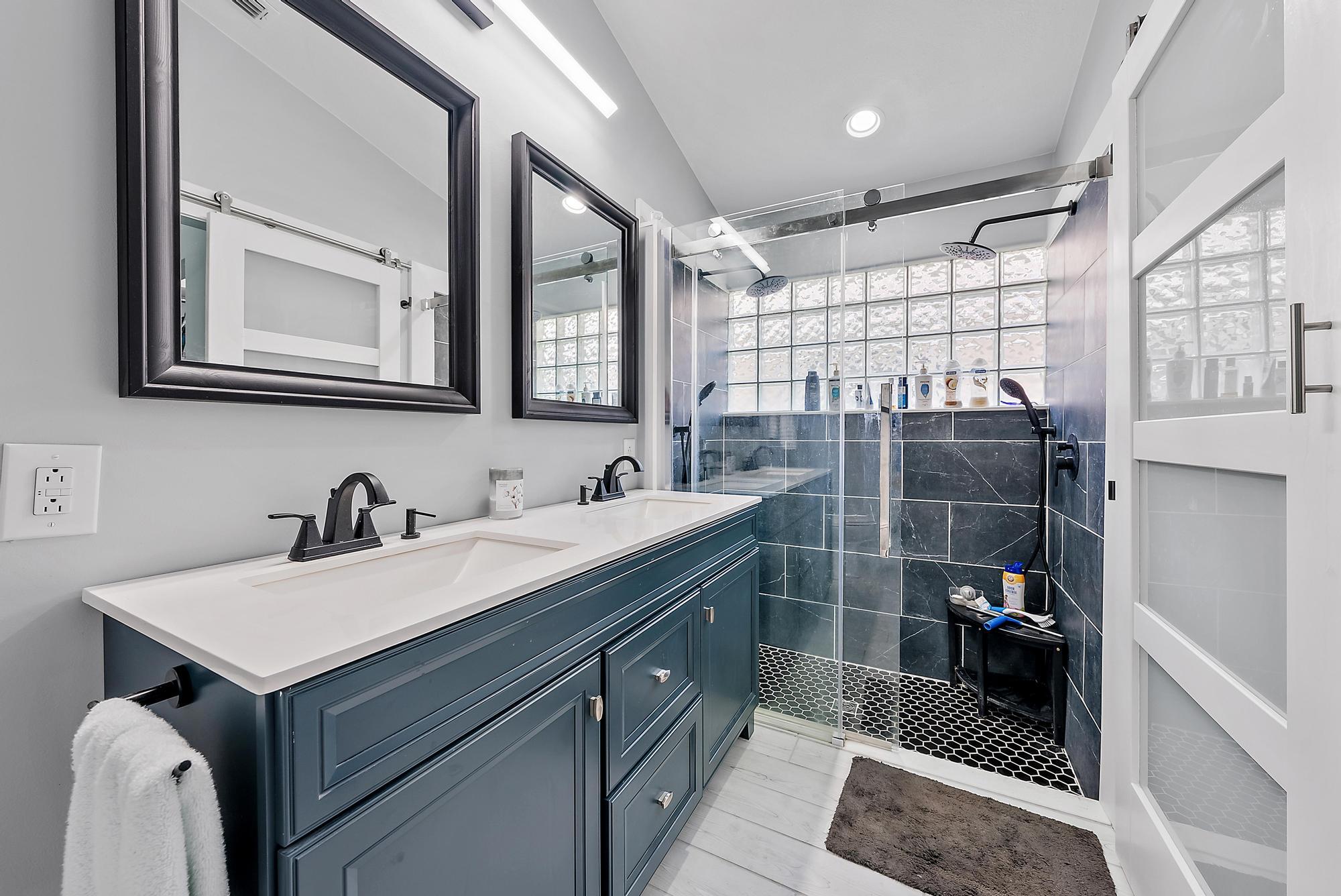 2868 SW Shinnecock Hills Court